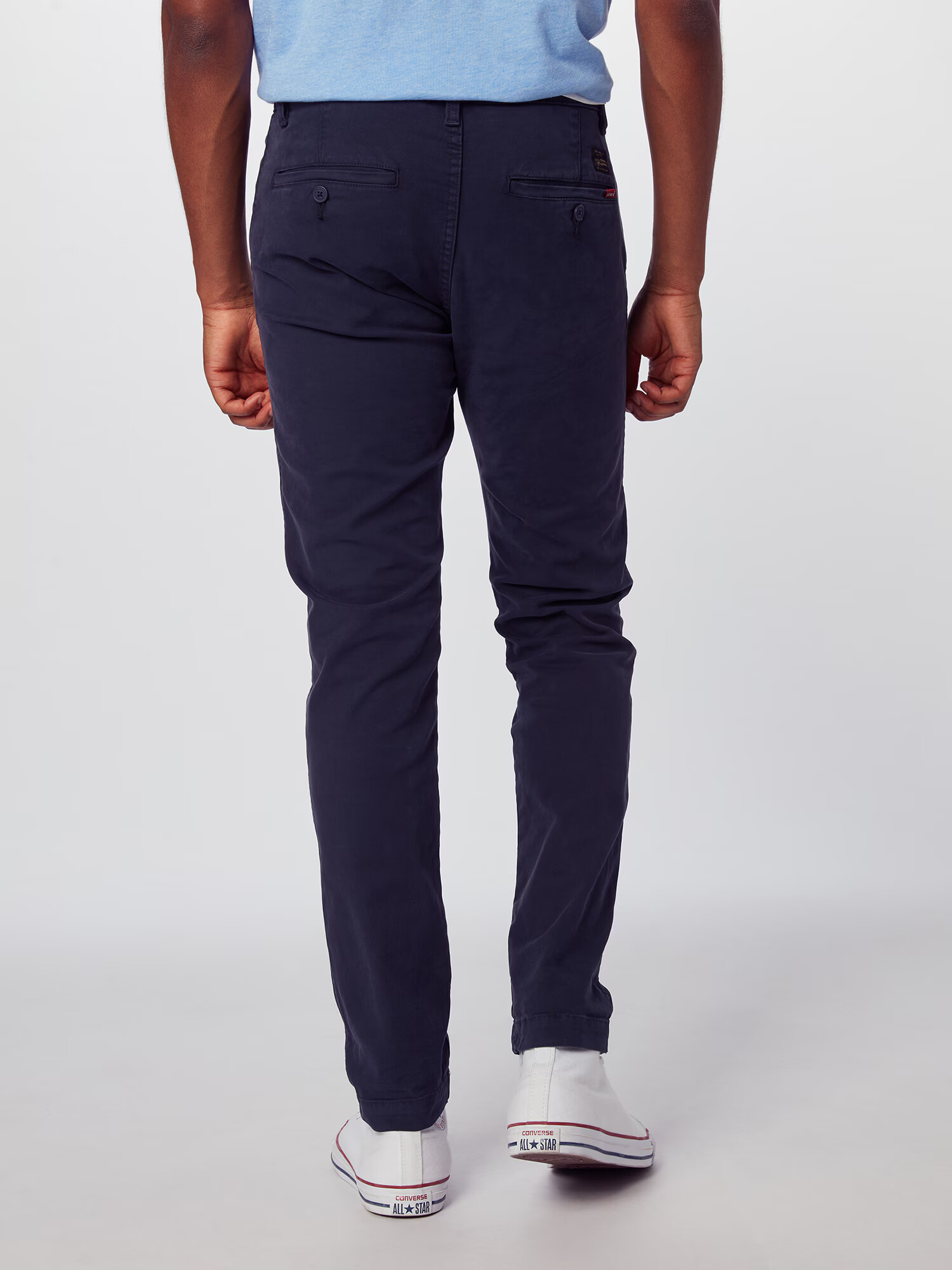 LEVI'S Chino hlače mornarska - Pepit.si