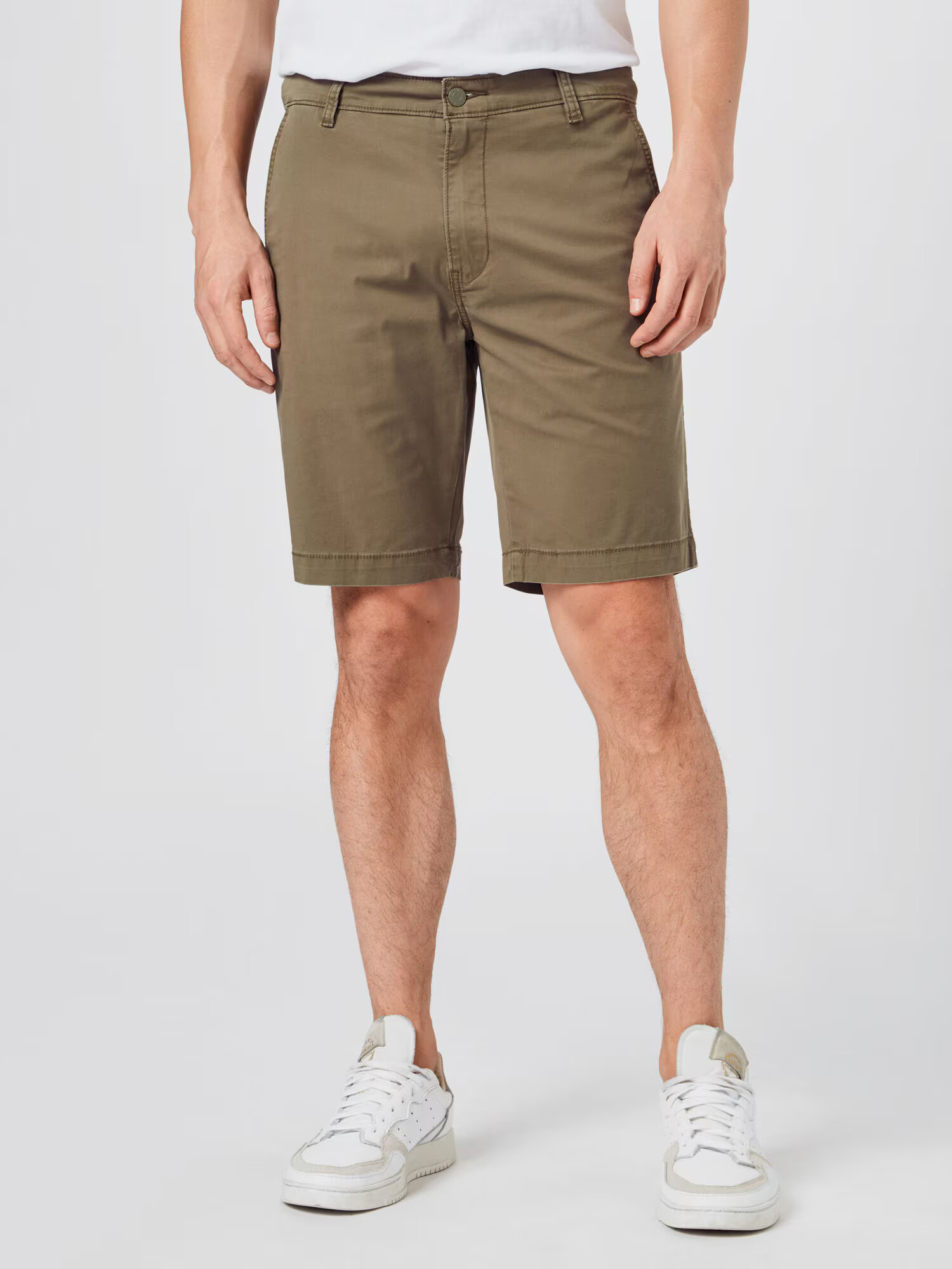 LEVI'S Chino hlače 'XX CHINO TAPER SHORT II GREENS' kaki - Pepit.si