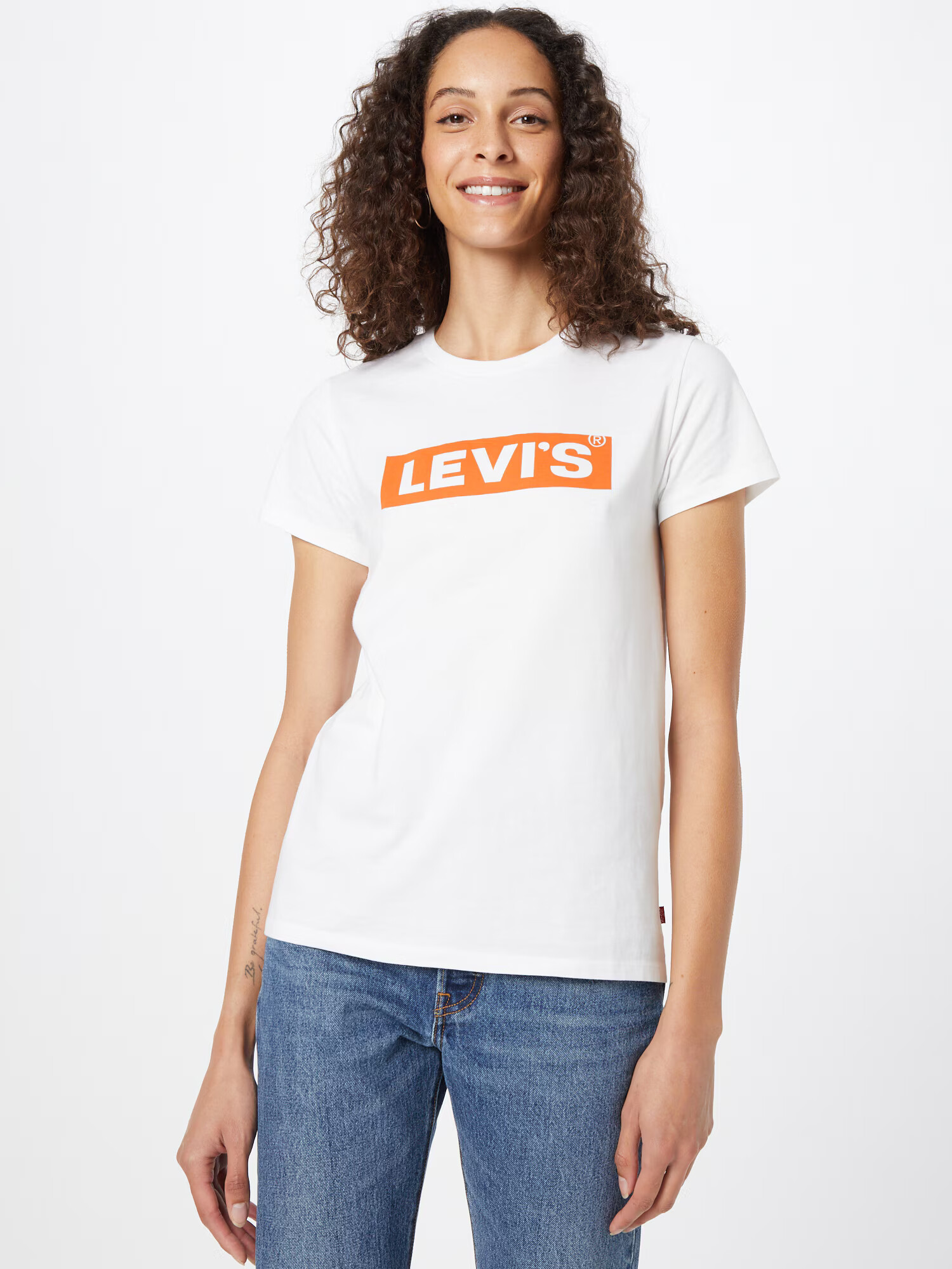 LEVI'S Majica oranžna / bela - Pepit.si