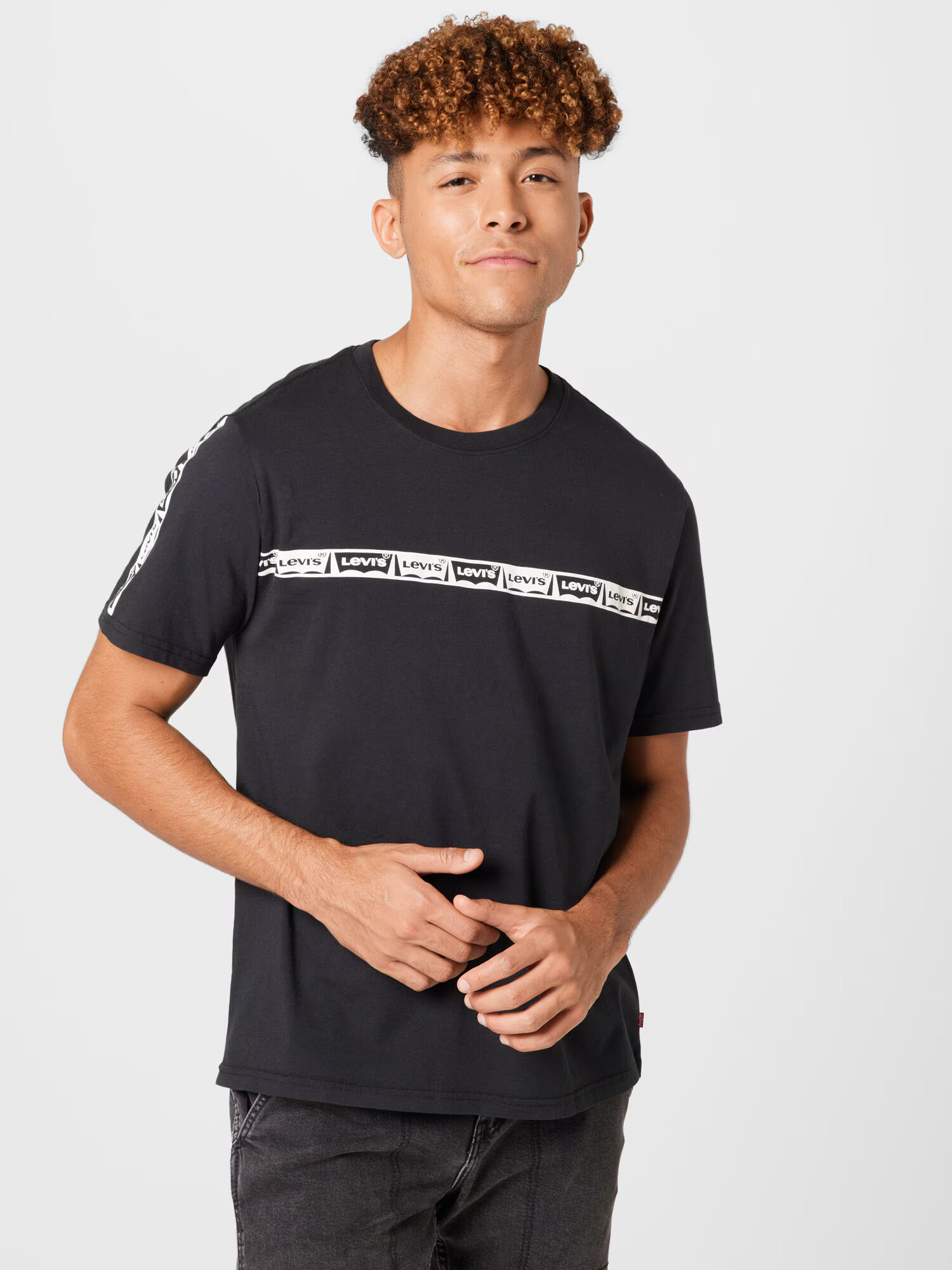 LEVI'S Majica 'SS RELAXED FIT TEE BLACKS' črna / bela - Pepit.si