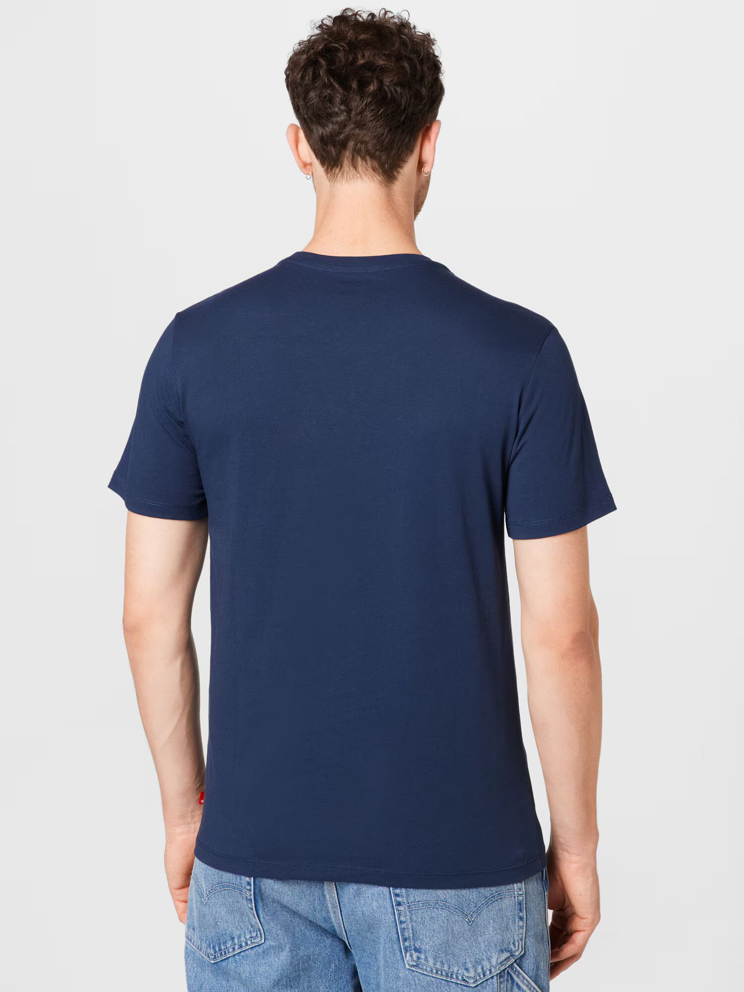 LEVI'S Majica 'GRAPHIC CREWNECK TEE MULTI-COLOR' marine / nebeško modra / grenada / bela - Pepit.si