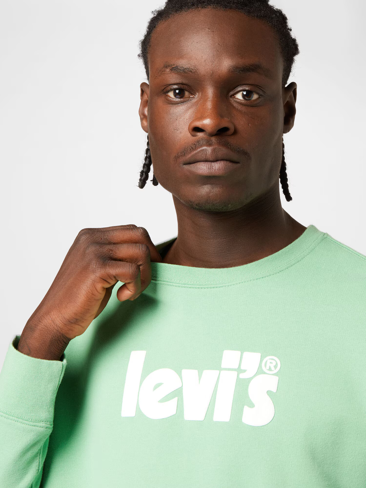 LEVI'S Majica 'RELAXD GRAPHIC CREW GREENS' meta / bela - Pepit.si