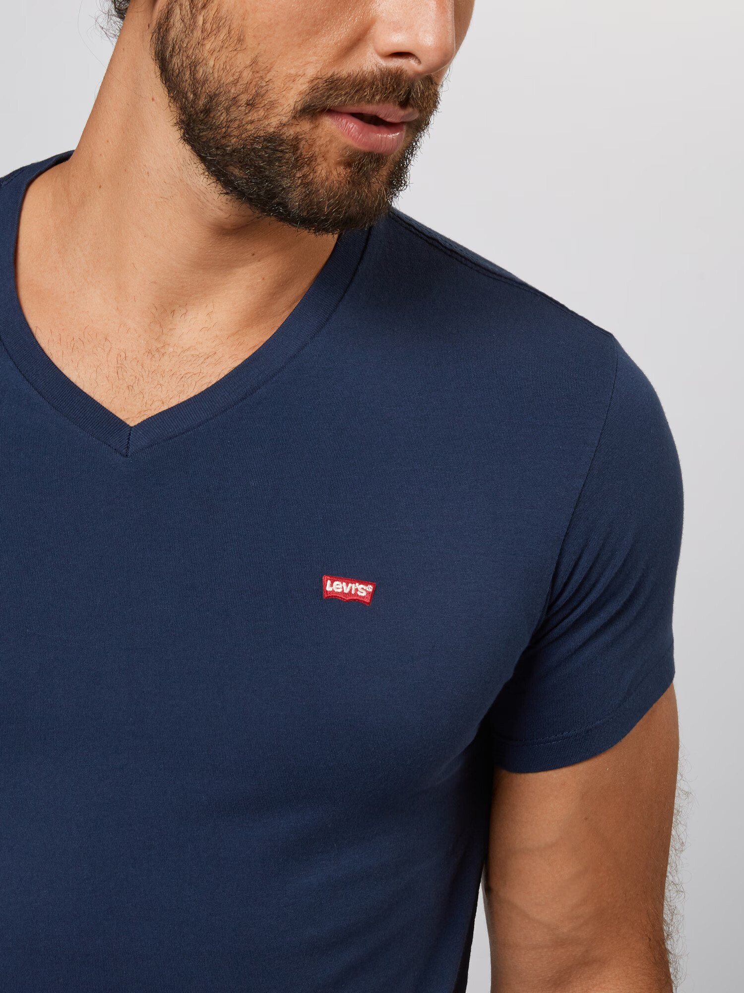 LEVI'S Majica 'ORIGINAL HM VNECK BLUES' temno modra - Pepit.si