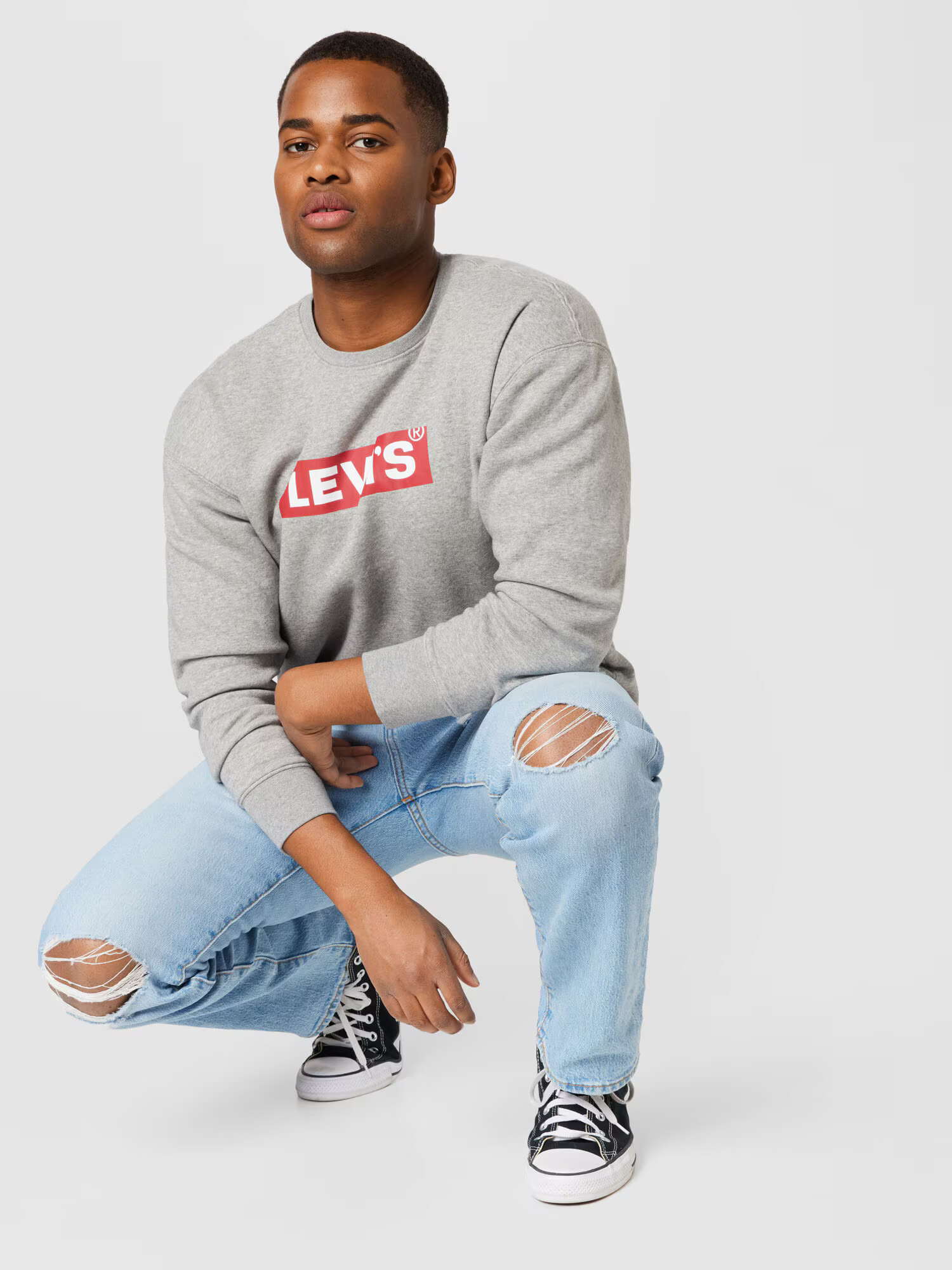 LEVI'S Majica 'T3 RELAXED GRAPHIC CREW MULTI-COLOR' pegasto siva / grenada / bela - Pepit.si