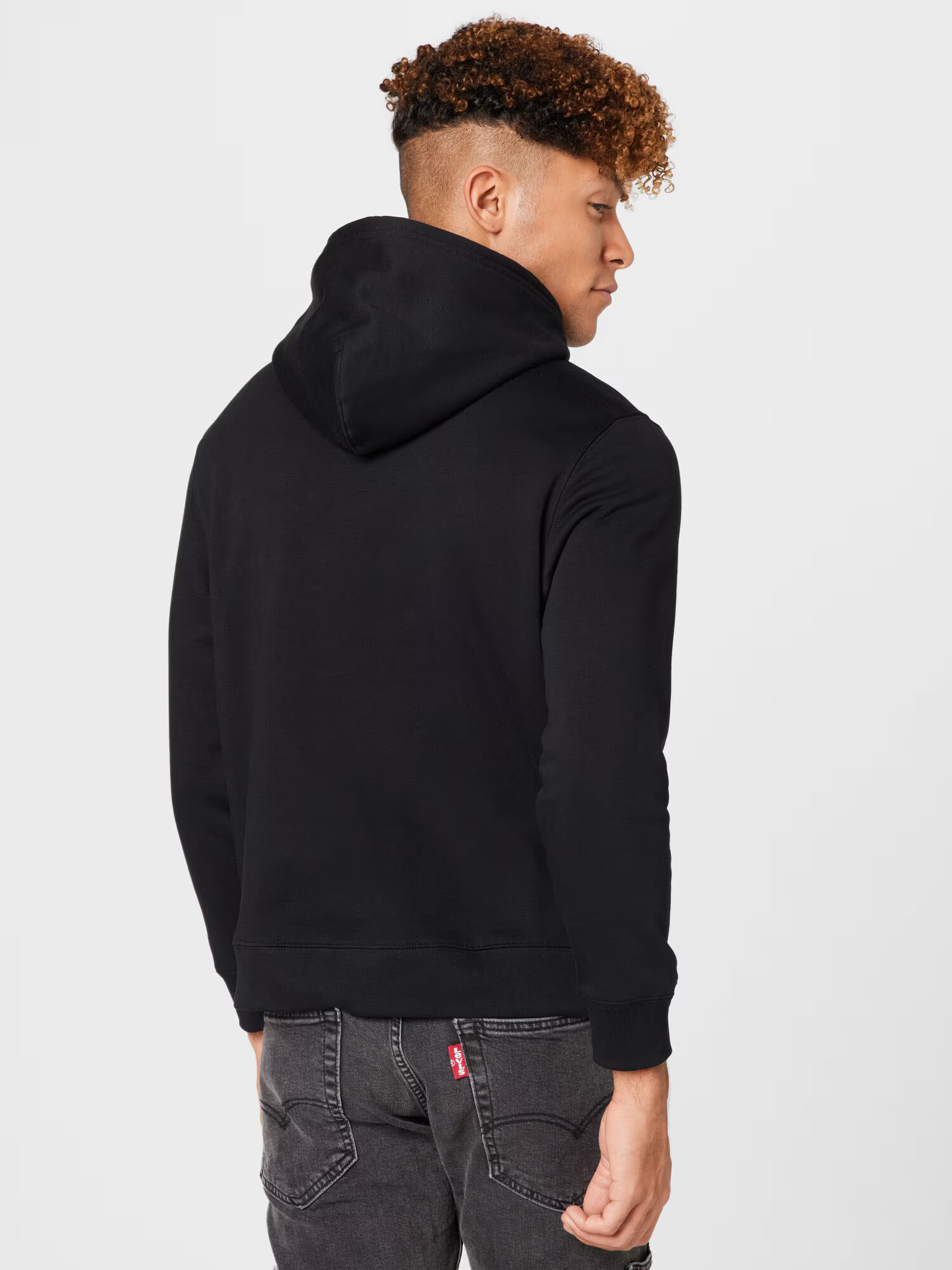 LEVI'S Majica 'LSE_T3 GRAPHIC HOODIE BLACKS' zlata / črna - Pepit.si