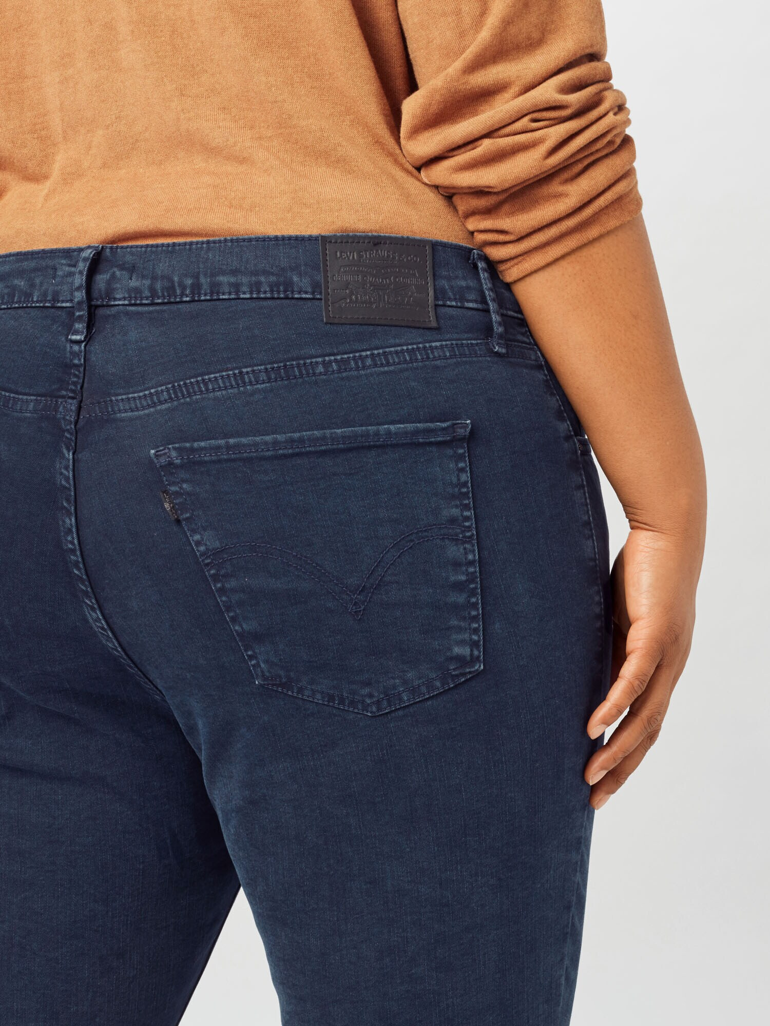 Levi's® Plus Kavbojke moder denim - Pepit.si