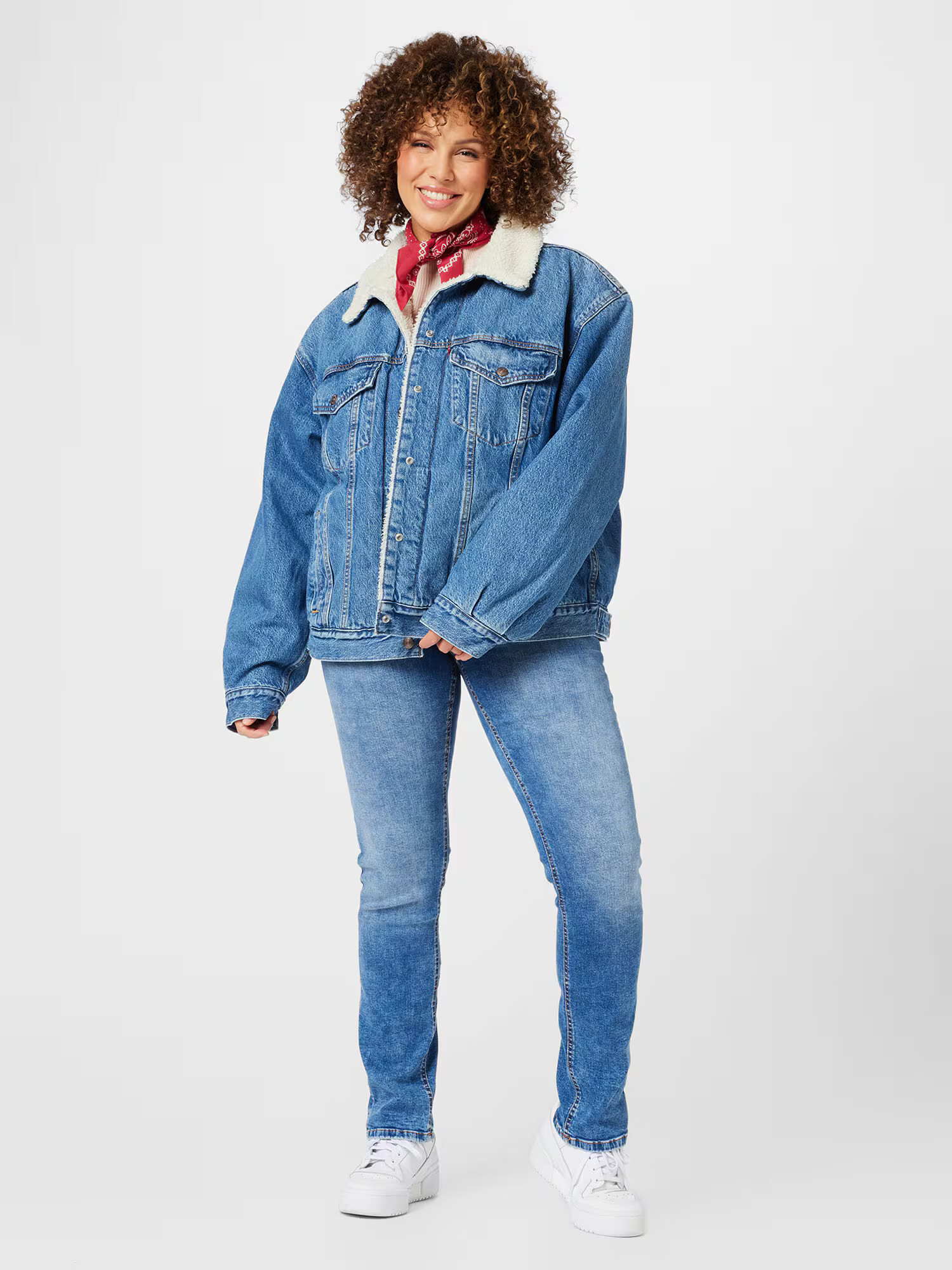 Levi's® Plus Prehodna jakna moder denim / bela - Pepit.si