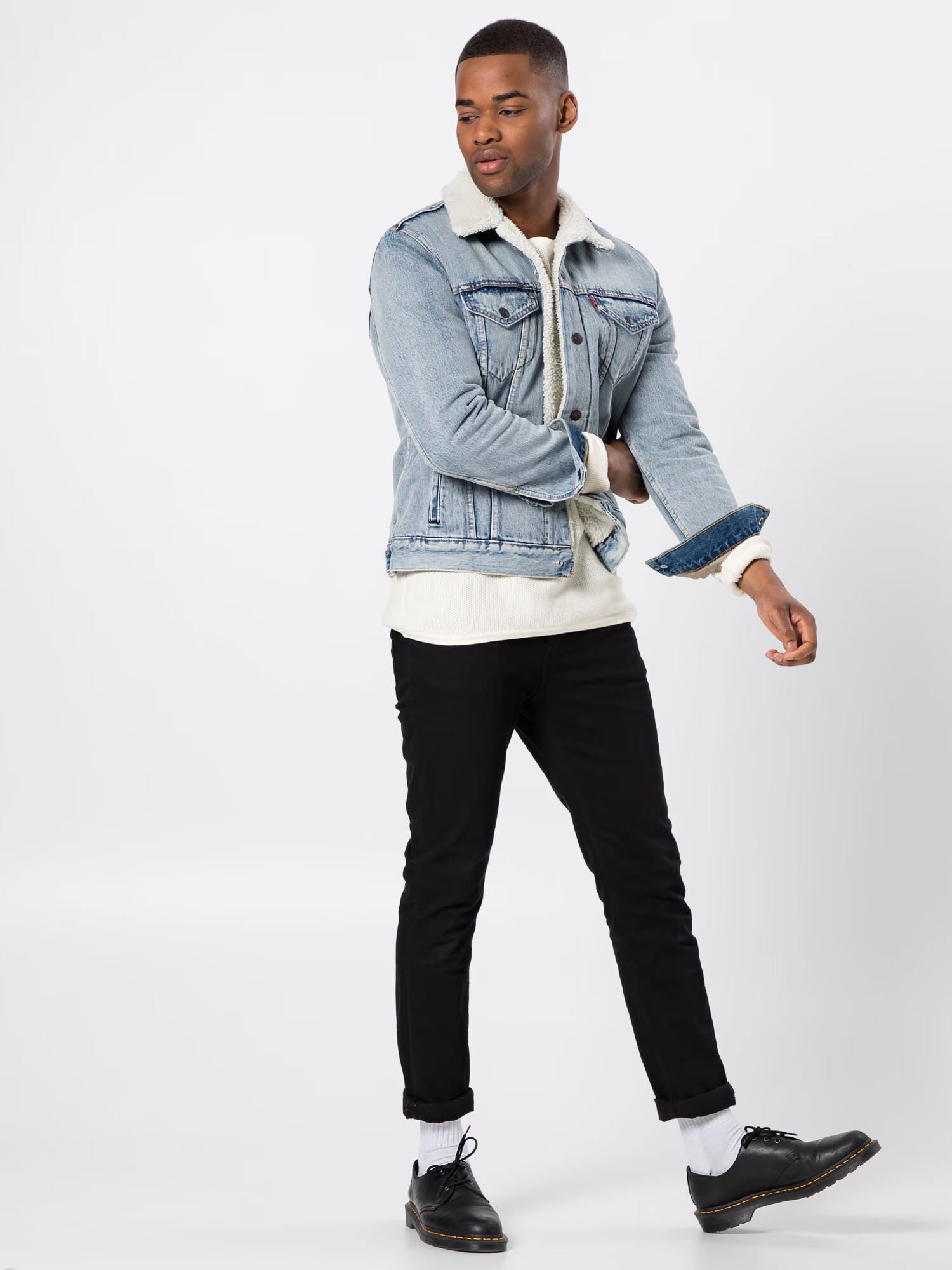 LEVI'S Prehodna jakna 'TYPE 3 SHERPA TRUCKER MED INDIGO - WORN IN' moder denim - Pepit.si