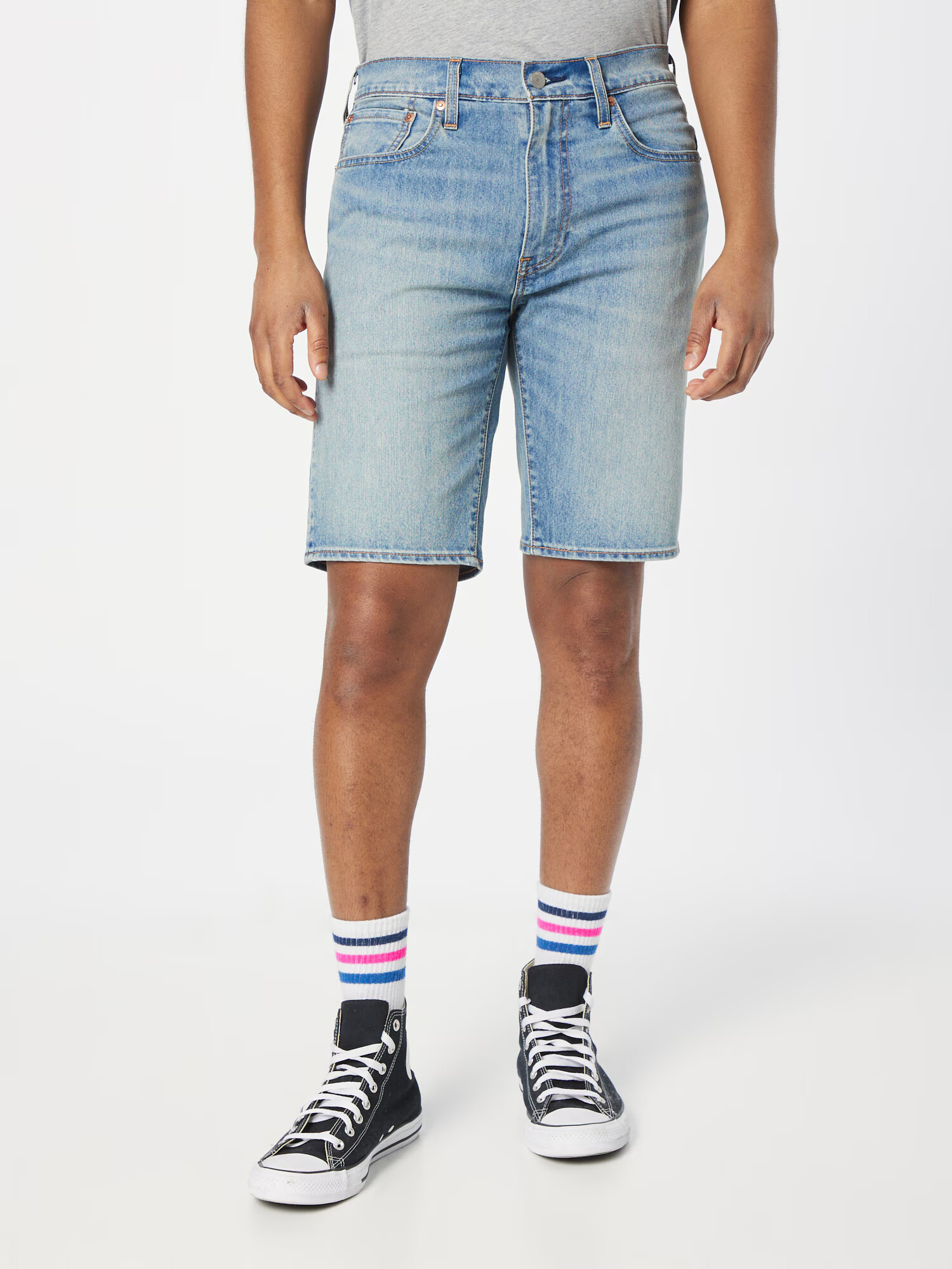 LEVI'S Kavbojke '405 STANDARD SHORT Z7453 DARK' svetlo modra - Pepit.si