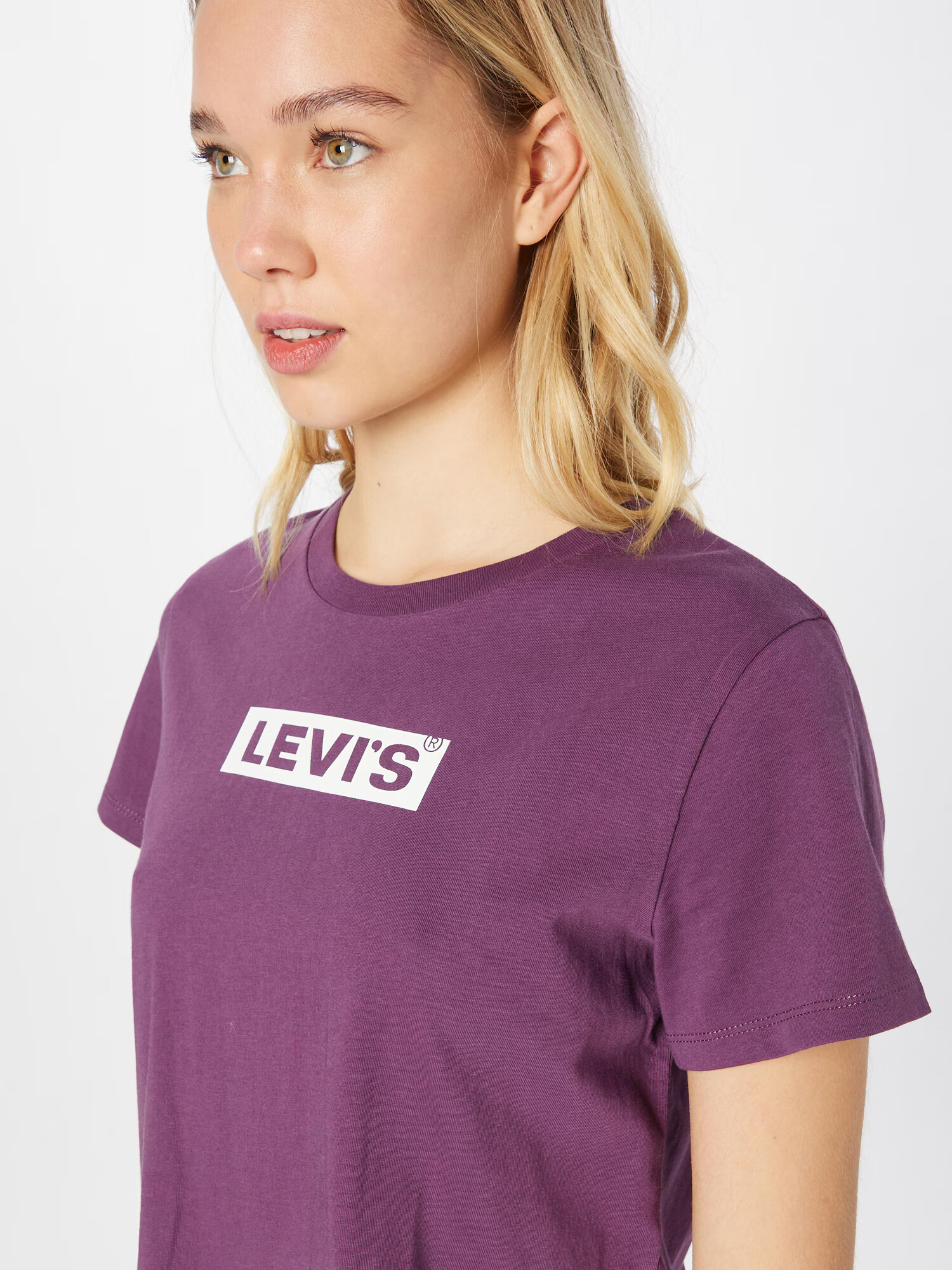 LEVI'S Majica 'JORDIE' lila / bela - Pepit.si