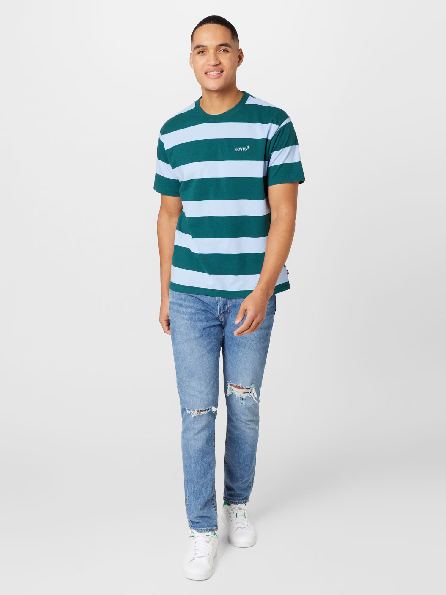 LEVI'S Majica smaragd / pastelno zelena - Pepit.si