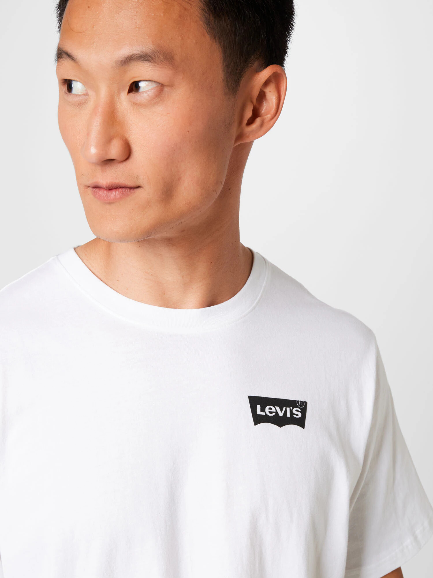 LEVI'S Majica 'SS RELAXED FIT TEE NEUTRALS' črna / bela - Pepit.si