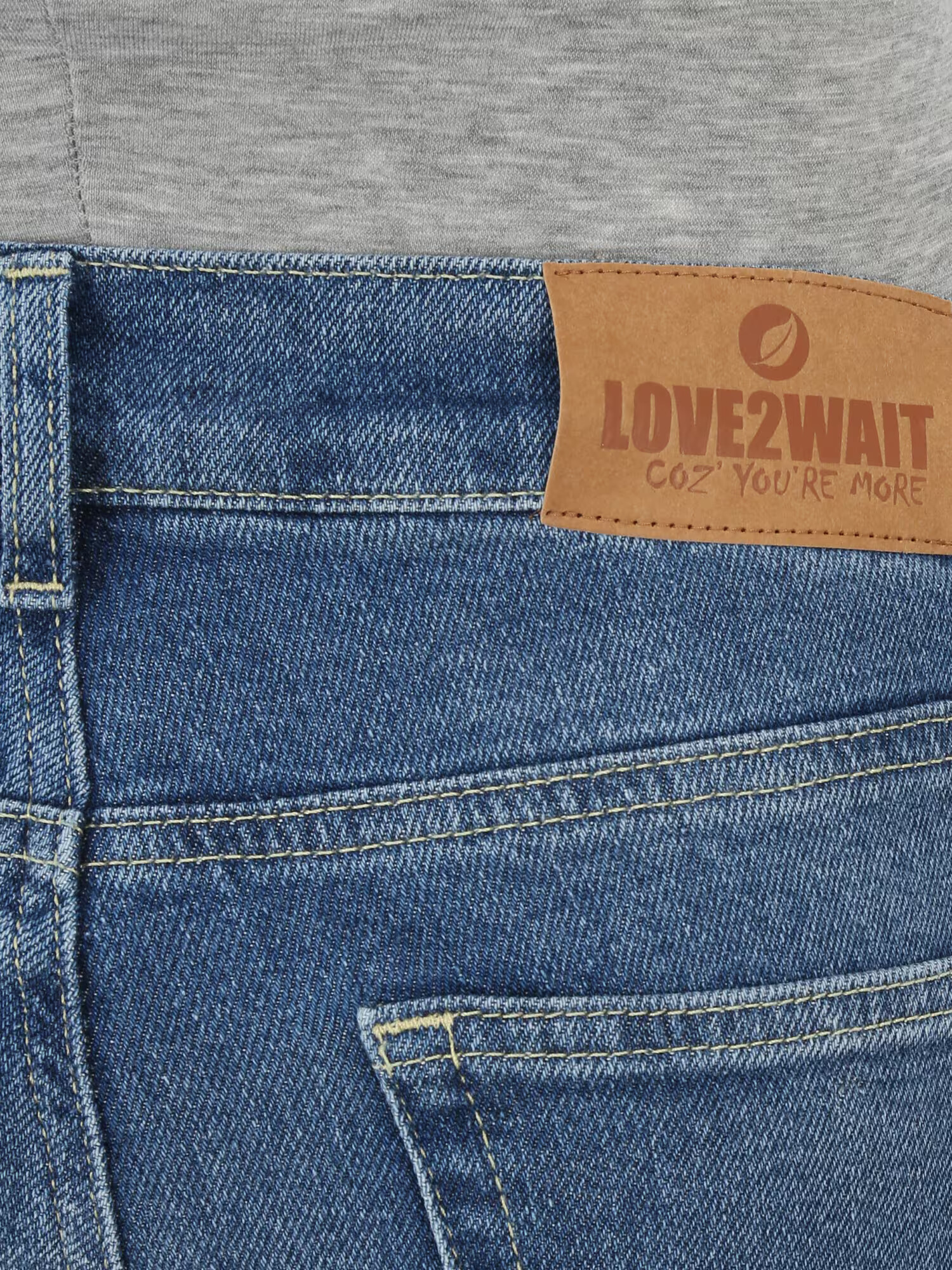 LOVE2WAIT Kavbojke 'Norah 32' moder denim / pegasto siva - Pepit.si