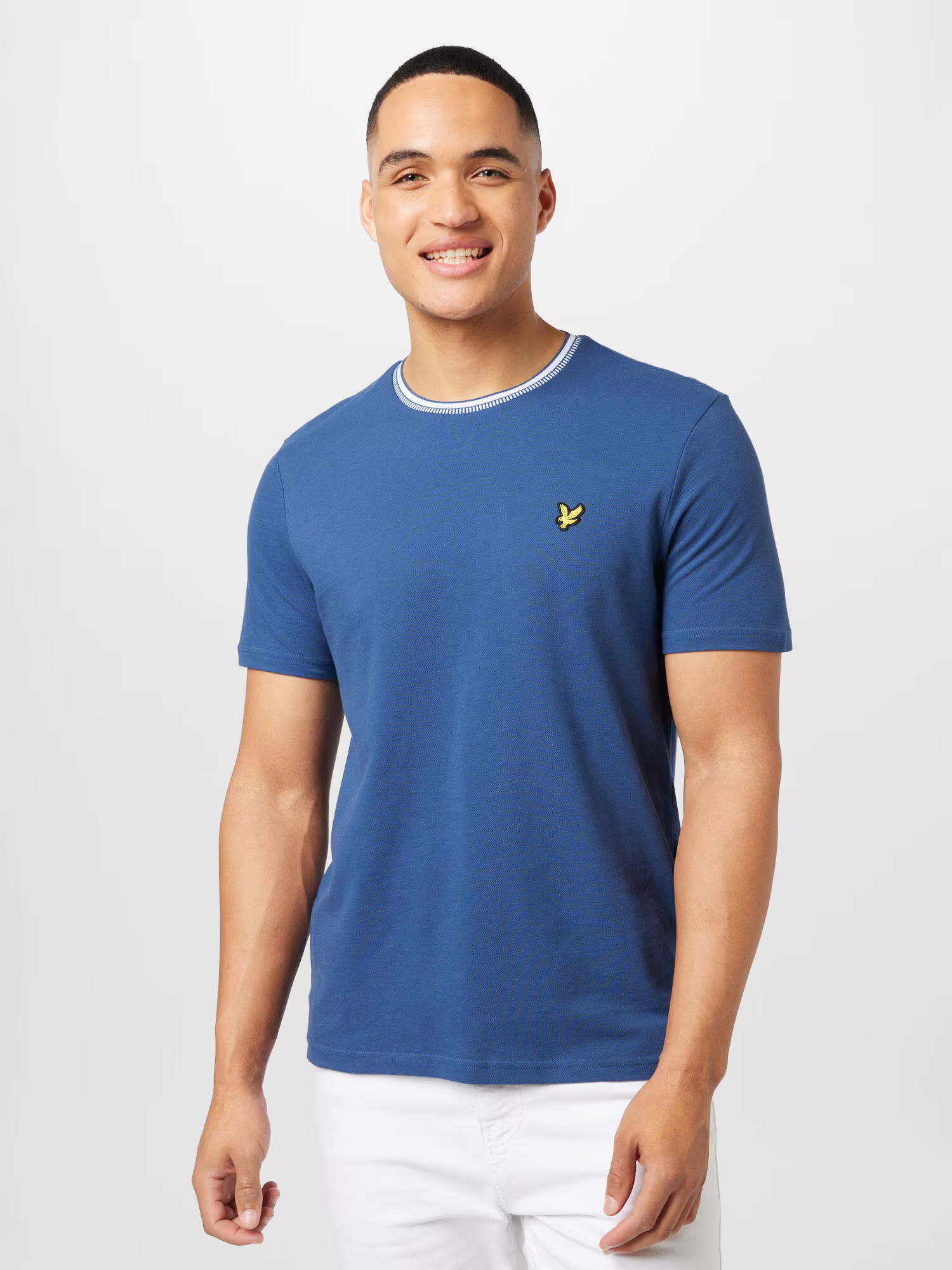 Lyle & Scott Majica kraljevo modra / zlato-rumena / črna / bela - Pepit.si