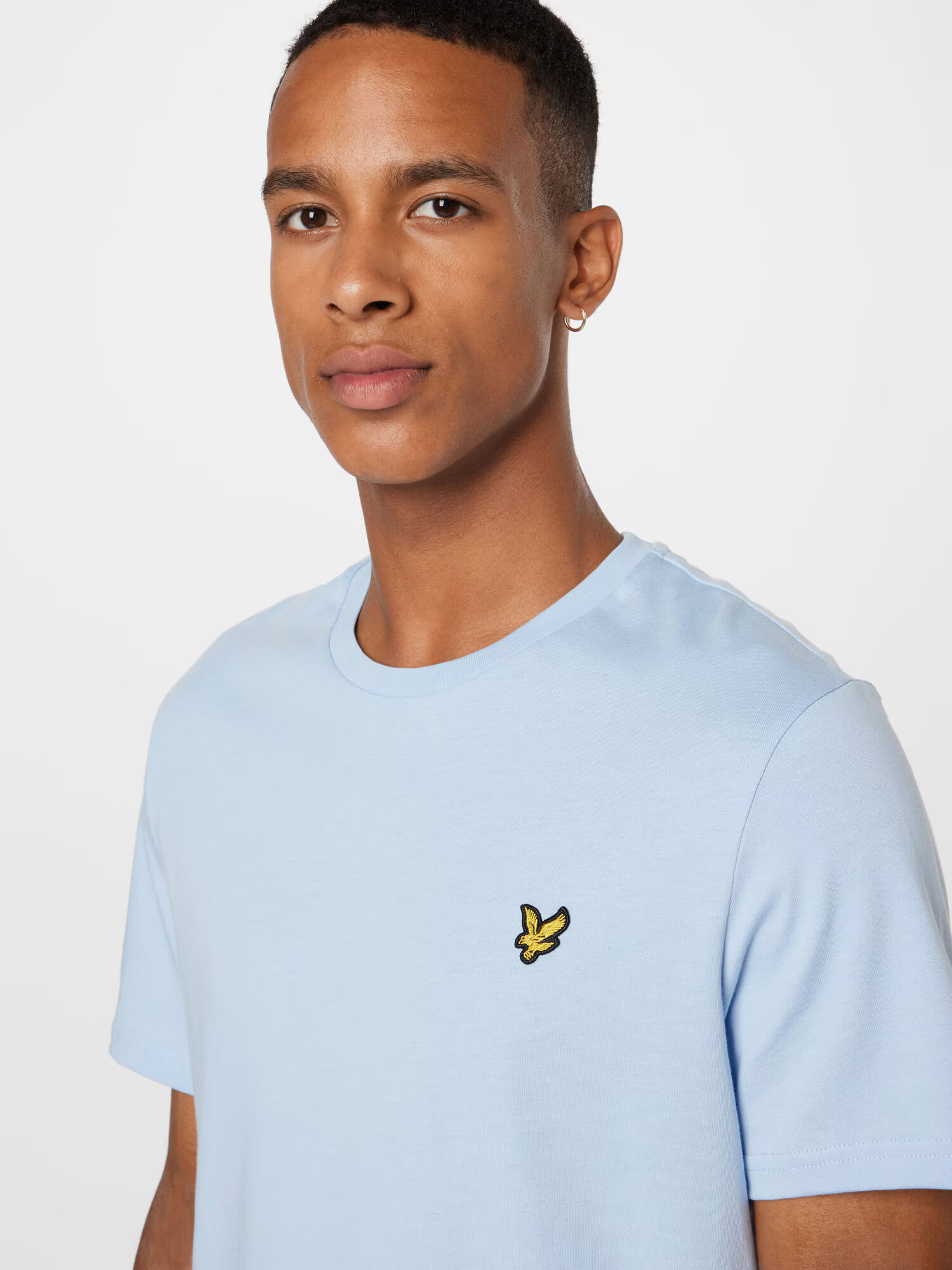 Lyle & Scott Majica svetlo modra / zlato-rumena / črna - Pepit.si