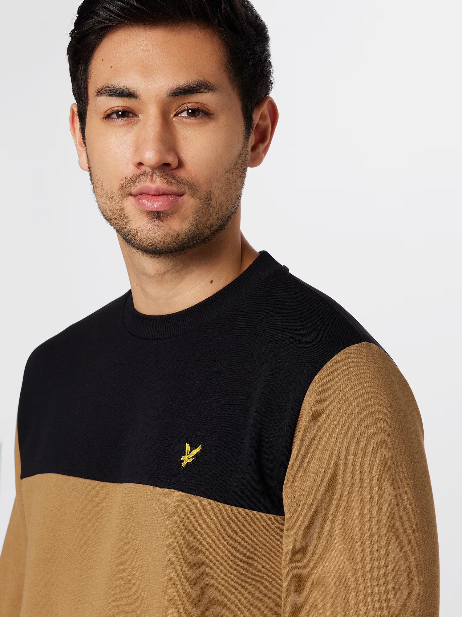 Lyle & Scott Majica 'Yoke' kamela / rumena / črna - Pepit.si