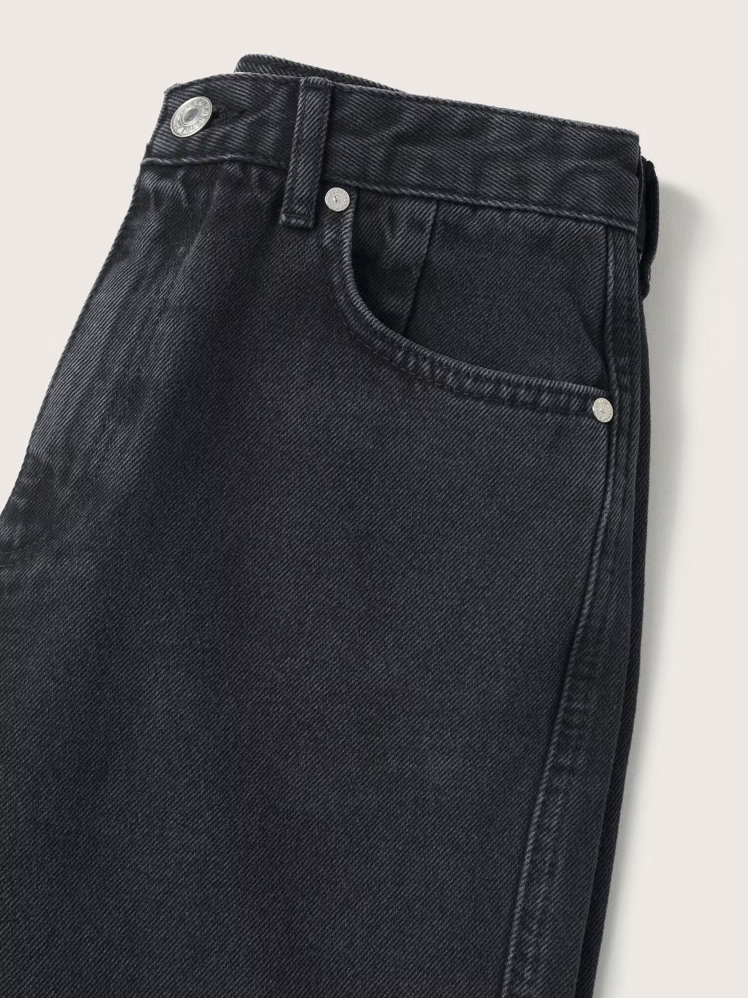 MANGO Kavbojke 'Janet' črn denim - Pepit.si