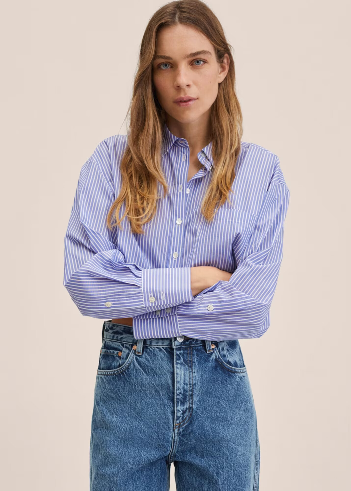 MANGO Kavbojke 'Janet' moder denim - Pepit.si