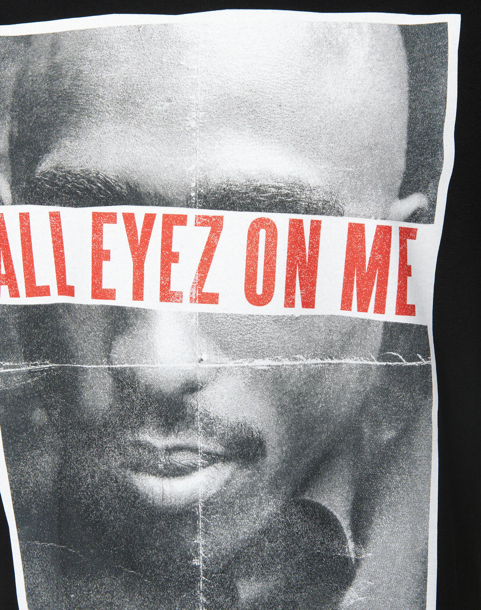 Mister Tee Majica '2Pac All Eyez On Me' črna - Pepit.si