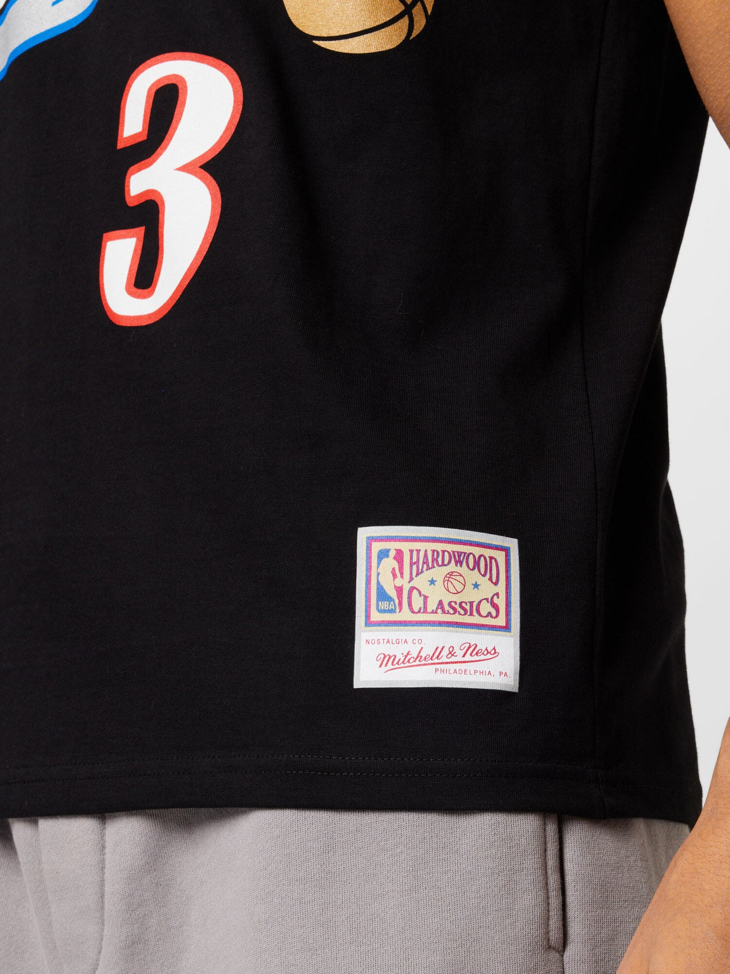 Mitchell & Ness Majica 'Allen Iverson - Philadelphia' modra / rdeča / črna / bela - Pepit.si