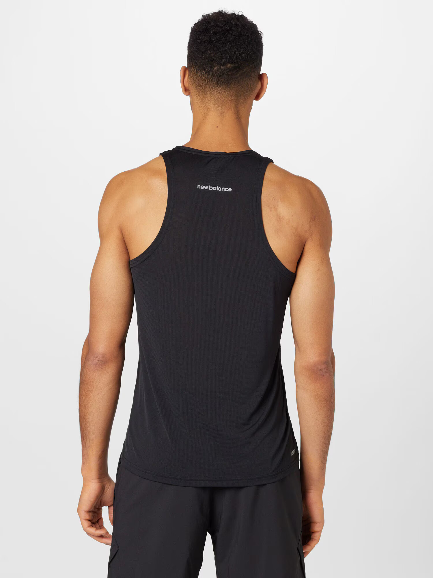 new balance Funkcionalna majica 'Accelerate Singlet' črna - Pepit.si