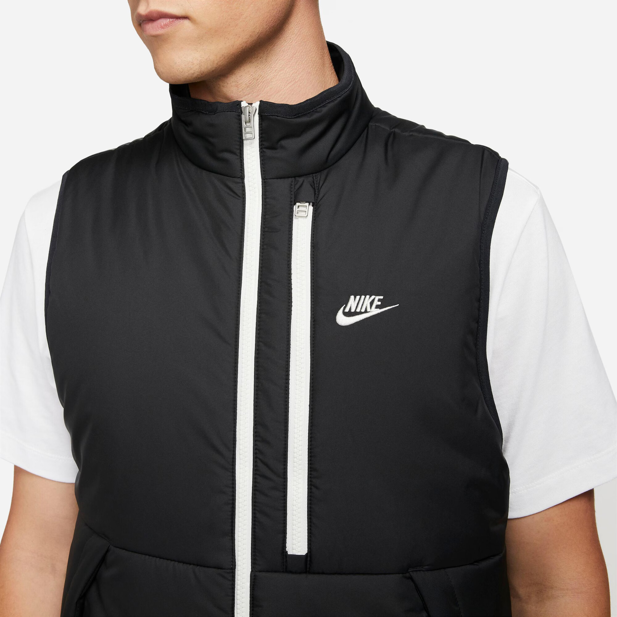 Nike Sportswear Brezrokavnik črna / bela - Pepit.si