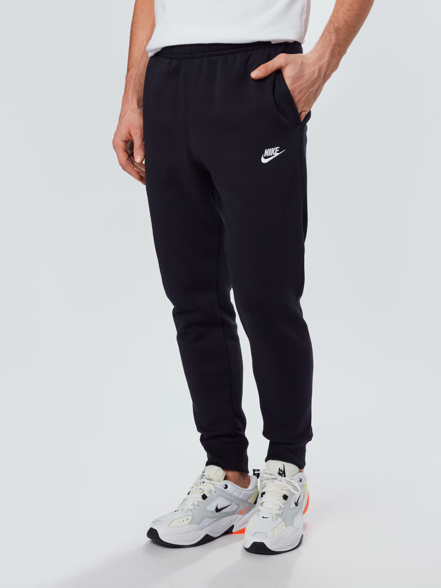 Nike Sportswear Hlače črna / bela - Pepit.si