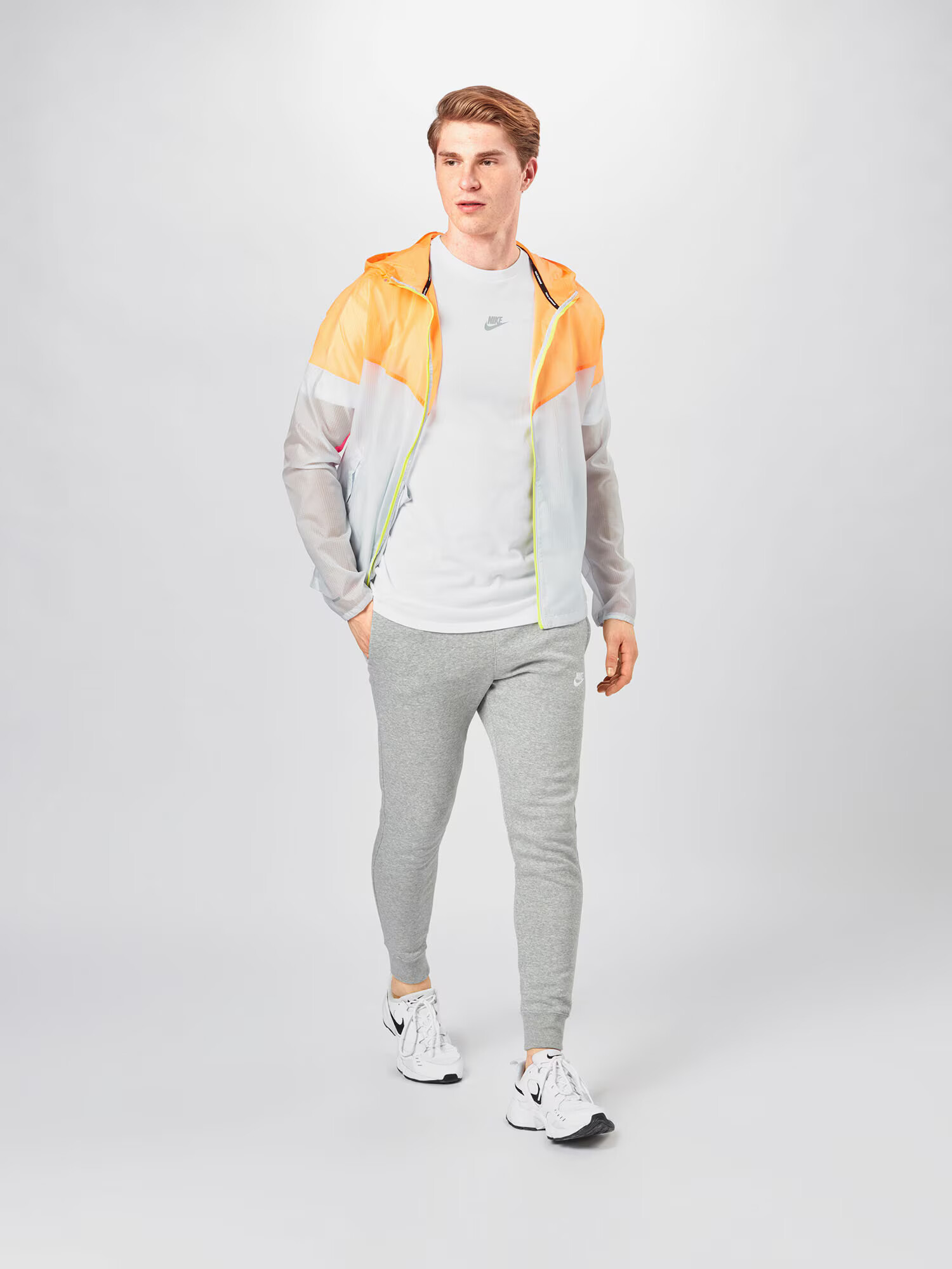 Nike Sportswear Hlače svetlo siva / bela - Pepit.si