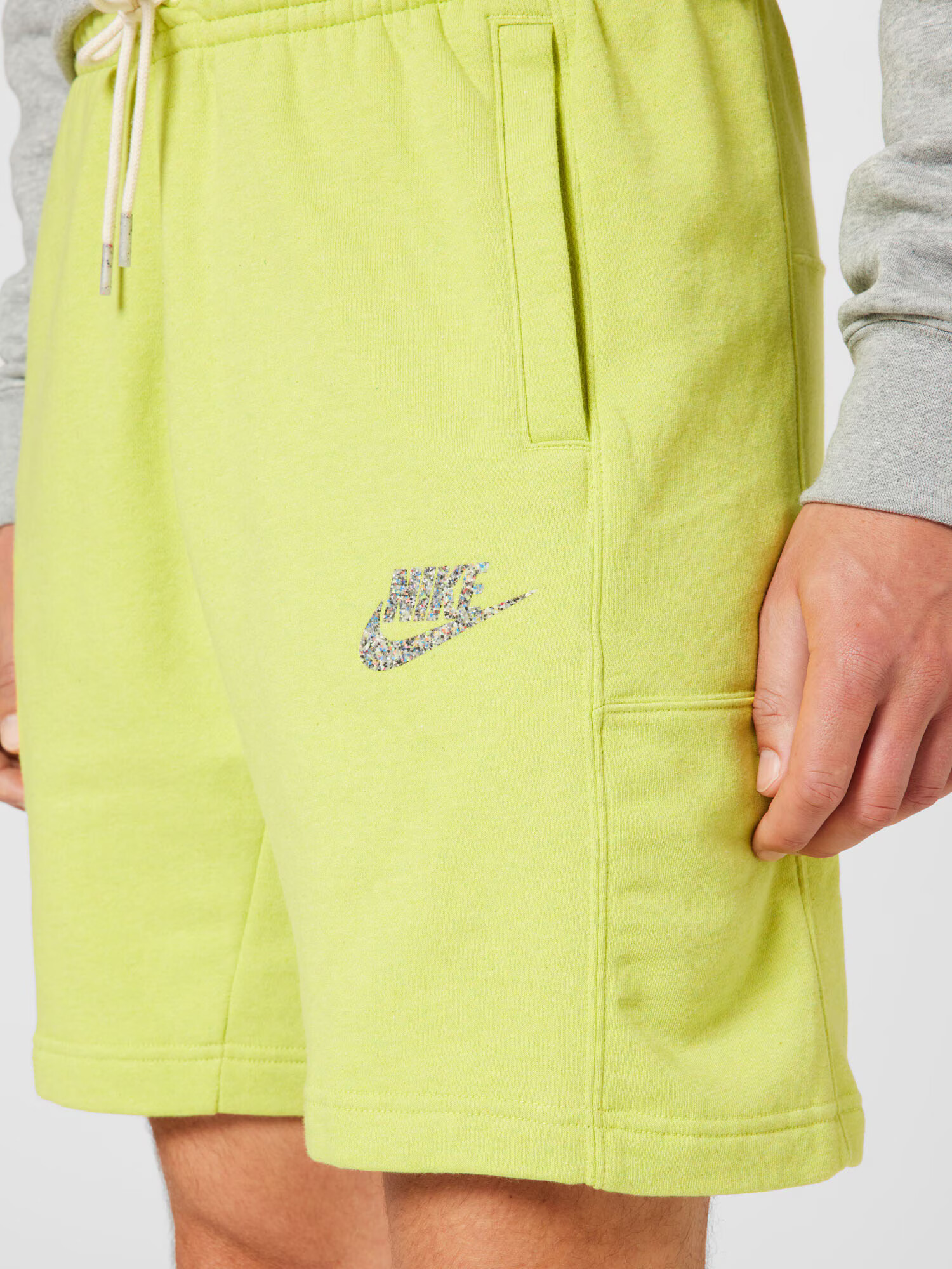 Nike Sportswear Hlače 'Revival' svetlo zelena - Pepit.si