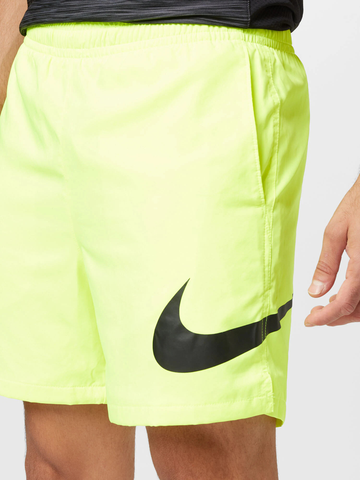 Nike Sportswear Hlače rumena / črna - Pepit.si