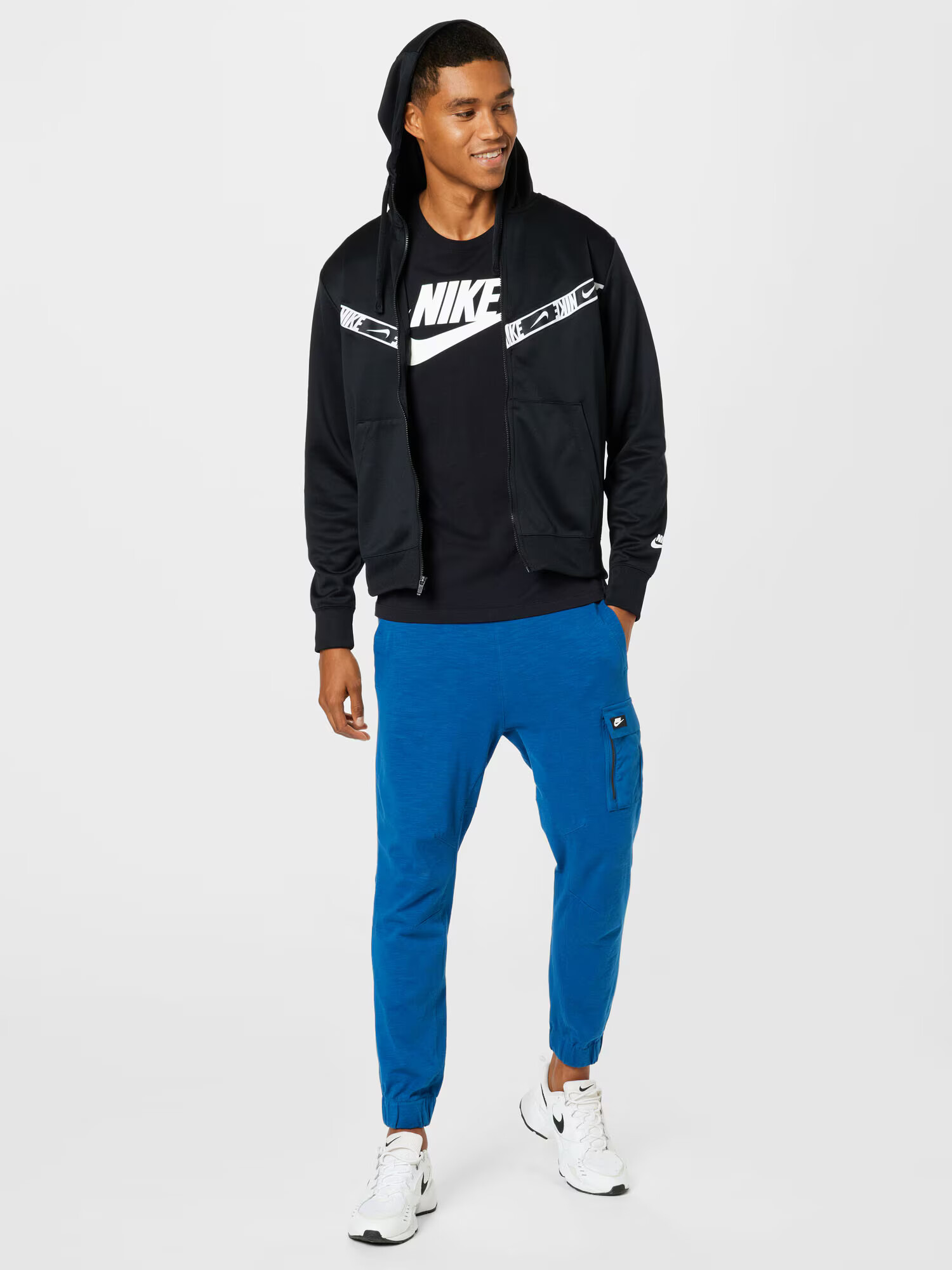 Nike Sportswear Jopa na zadrgo črna / bela - Pepit.si