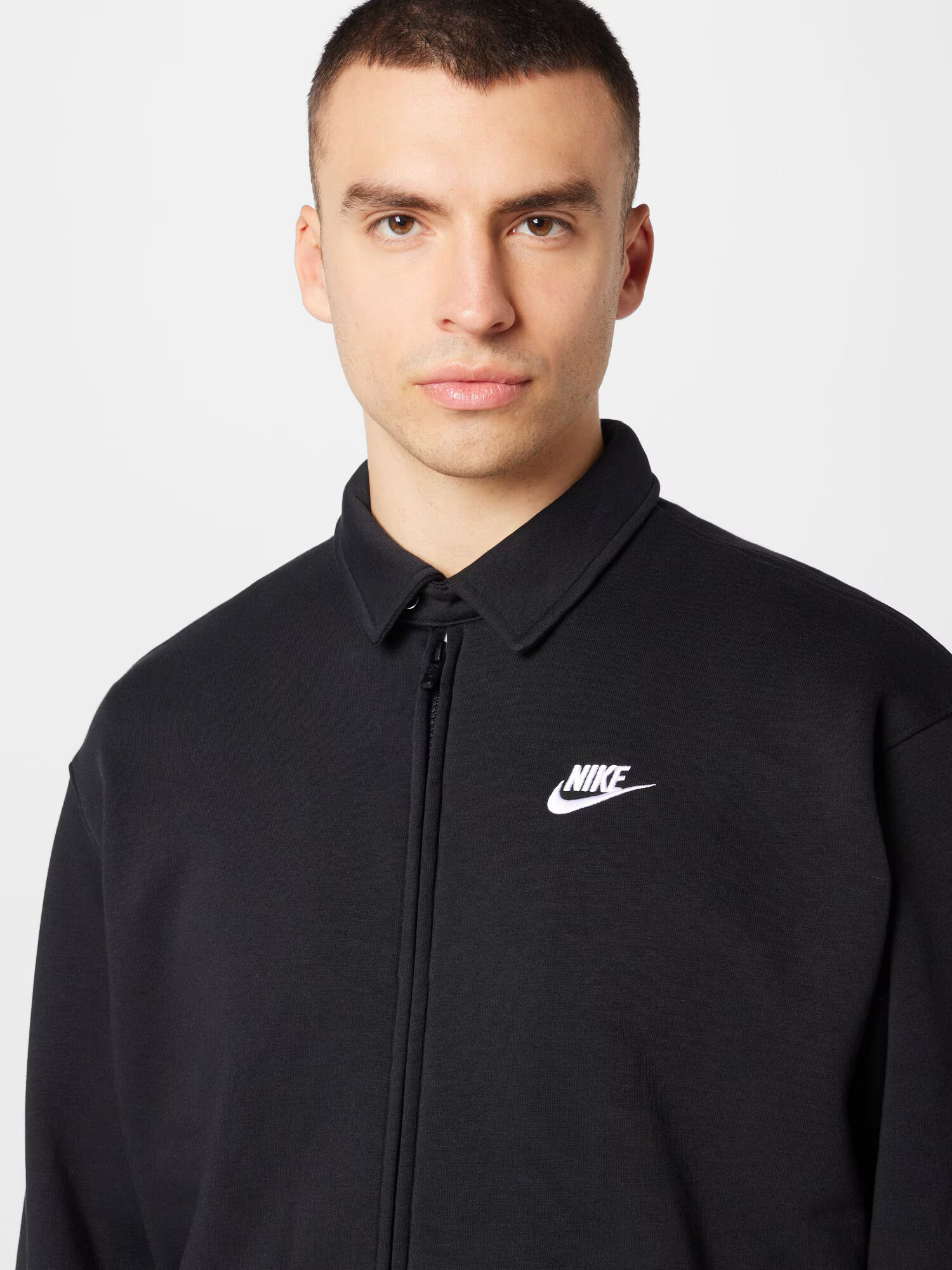 Nike Sportswear Jopa na zadrgo 'HARRINGTON' črna / bela - Pepit.si