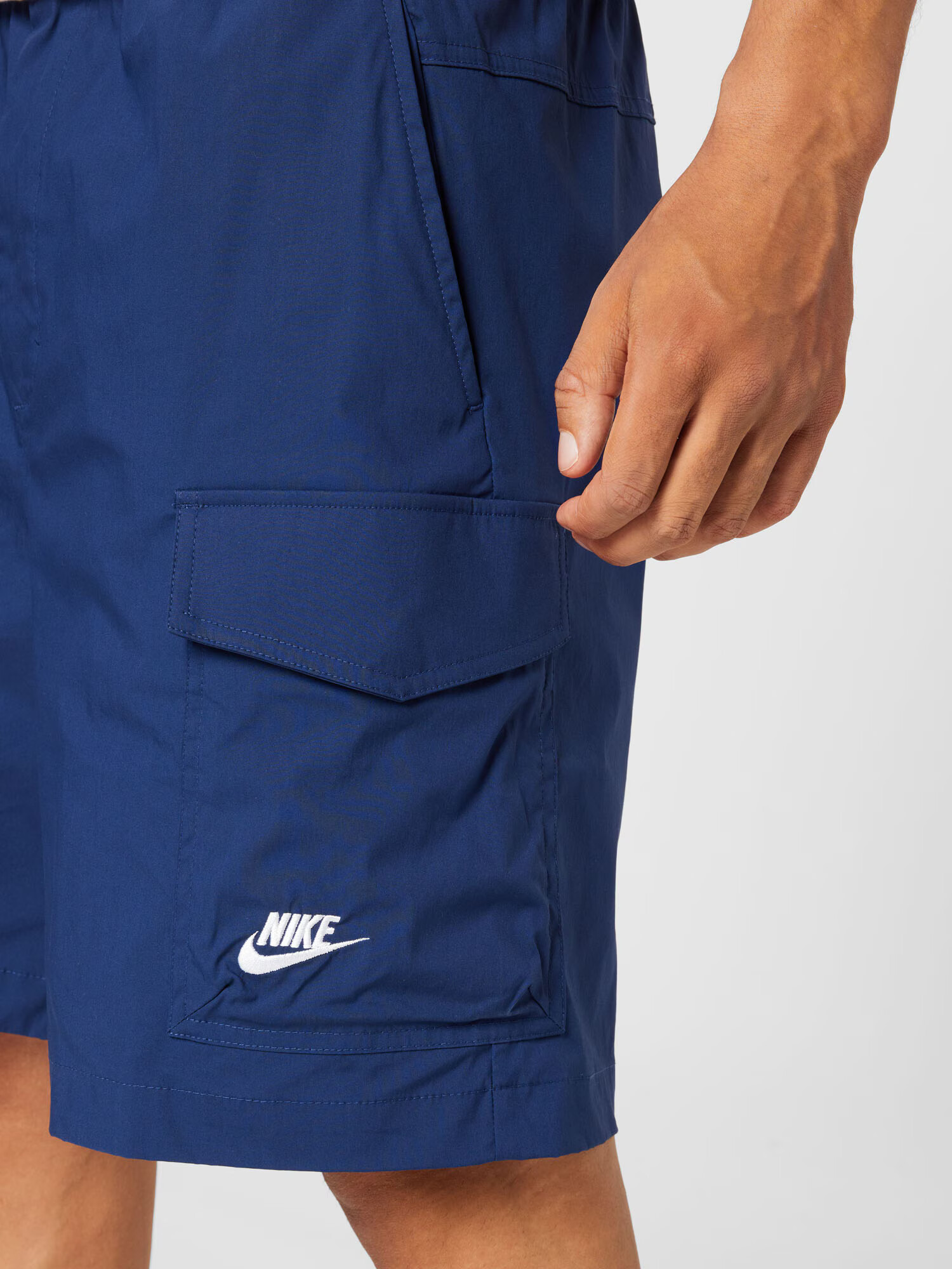 Nike Sportswear Kargo hlače marine / bela - Pepit.si