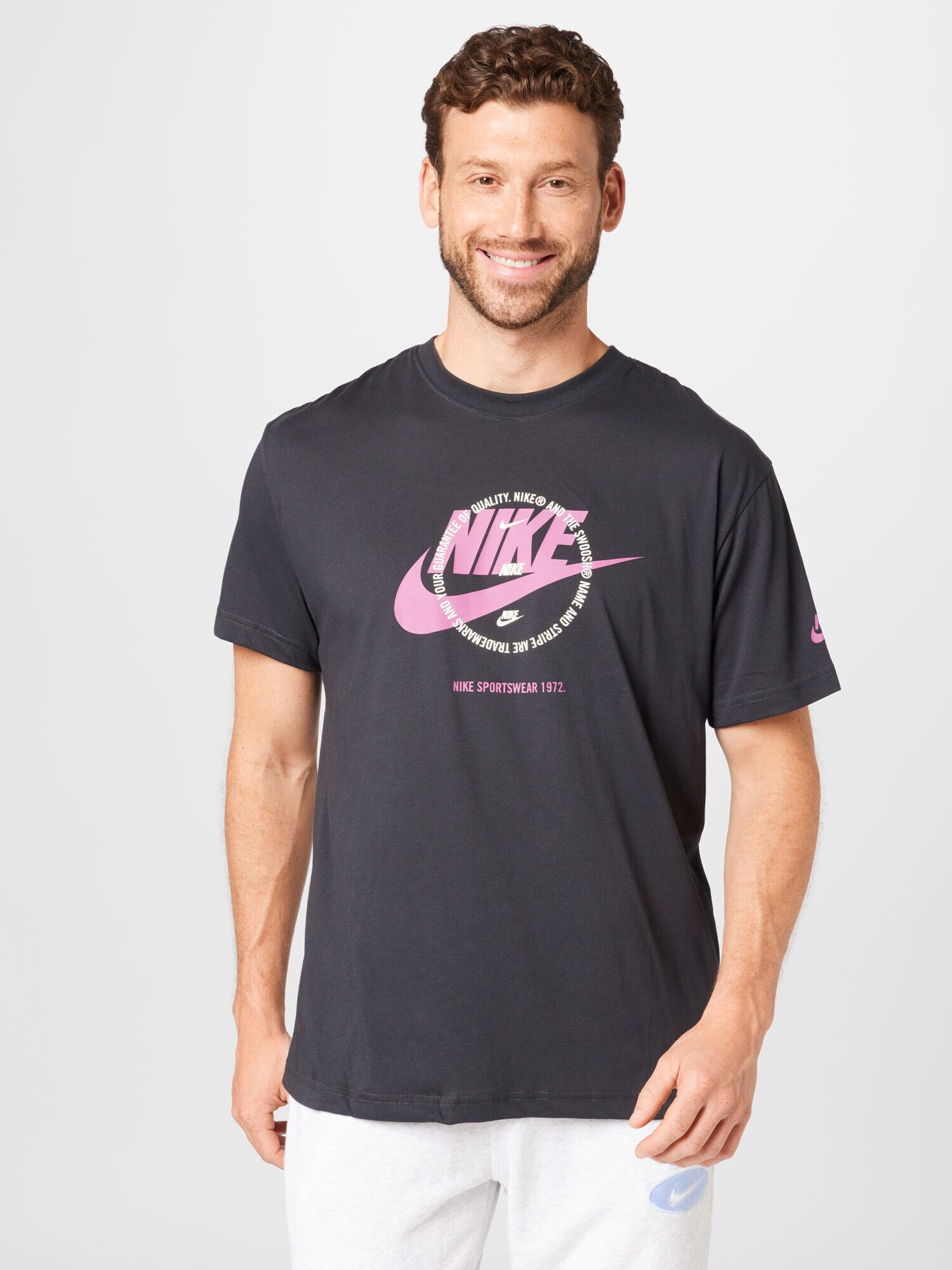 Nike Sportswear Majica antracit / lila / vinsko rdeča - Pepit.si