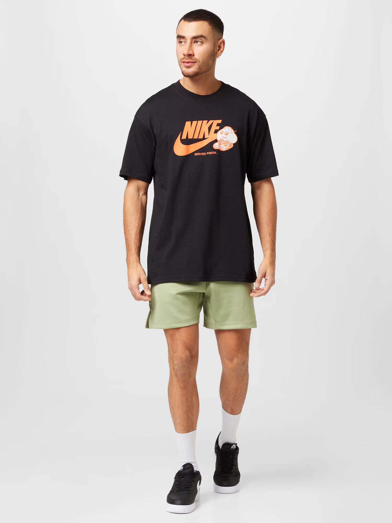 Nike Sportswear Majica oranžna / črna / bela - Pepit.si