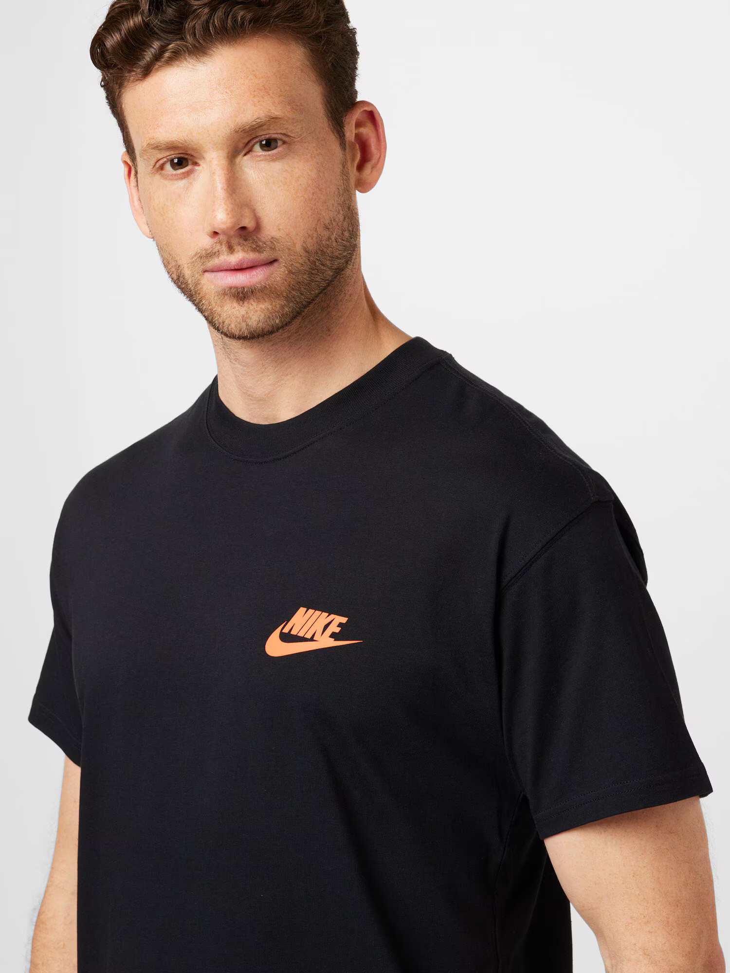 Nike Sportswear Majica oranžna / črna / bela - Pepit.si