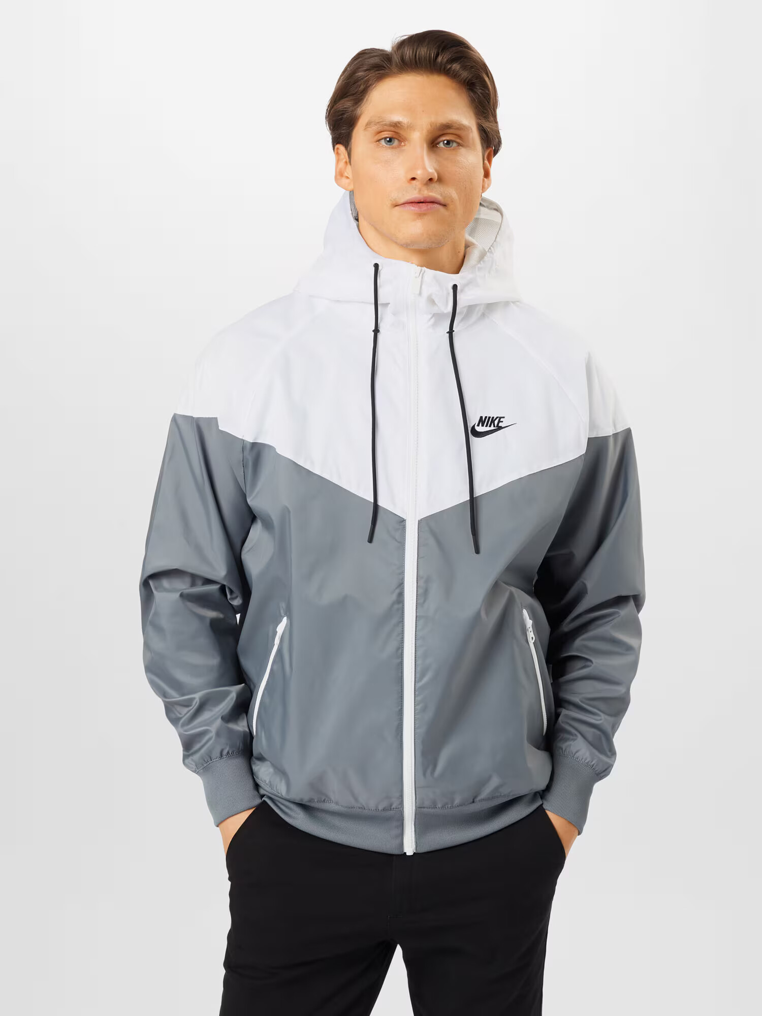 Nike Sportswear Prehodna jakna kamen / črna / bela - Pepit.si