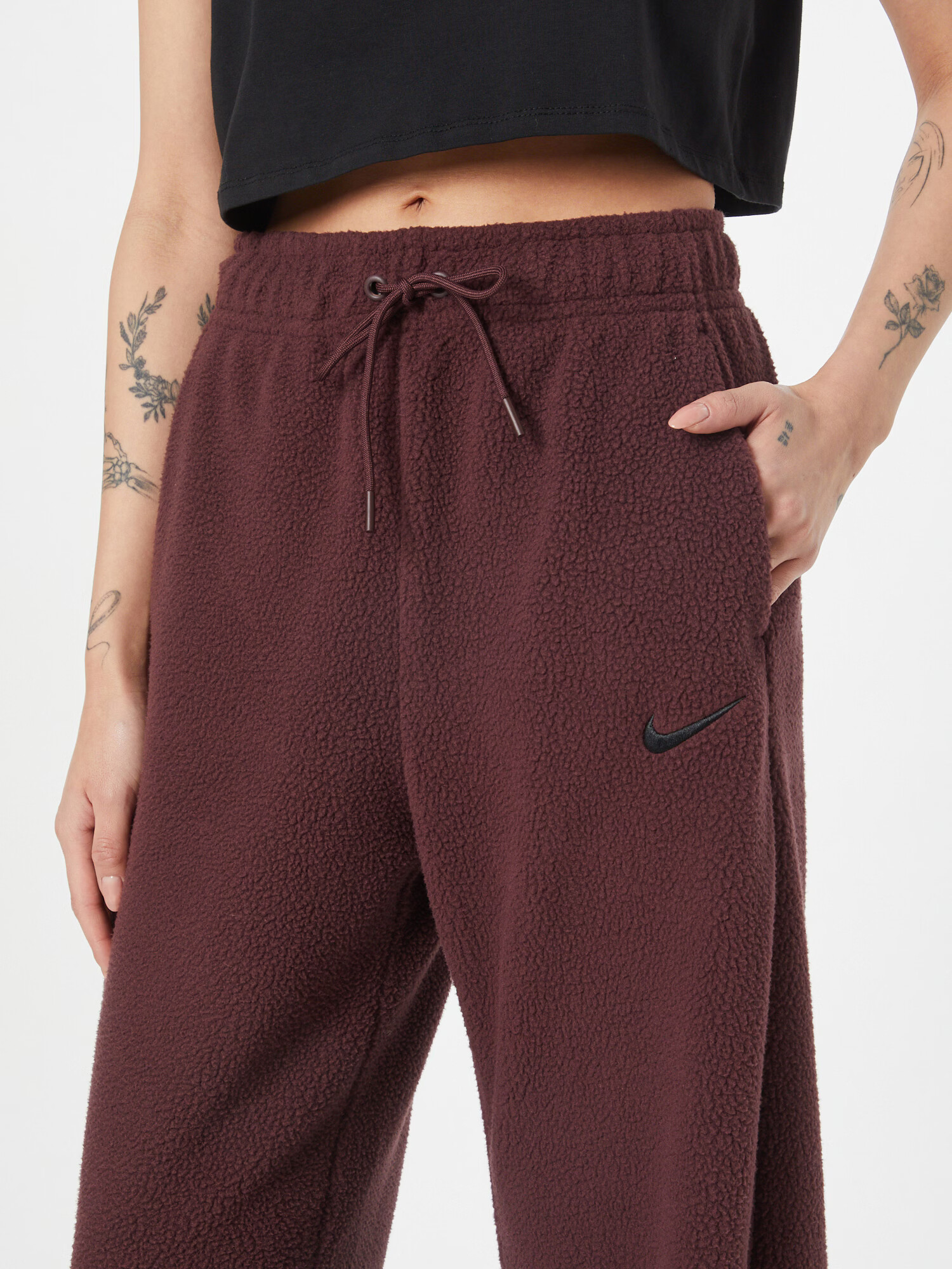 Nike Sportswear Hlače burgund - Pepit.si