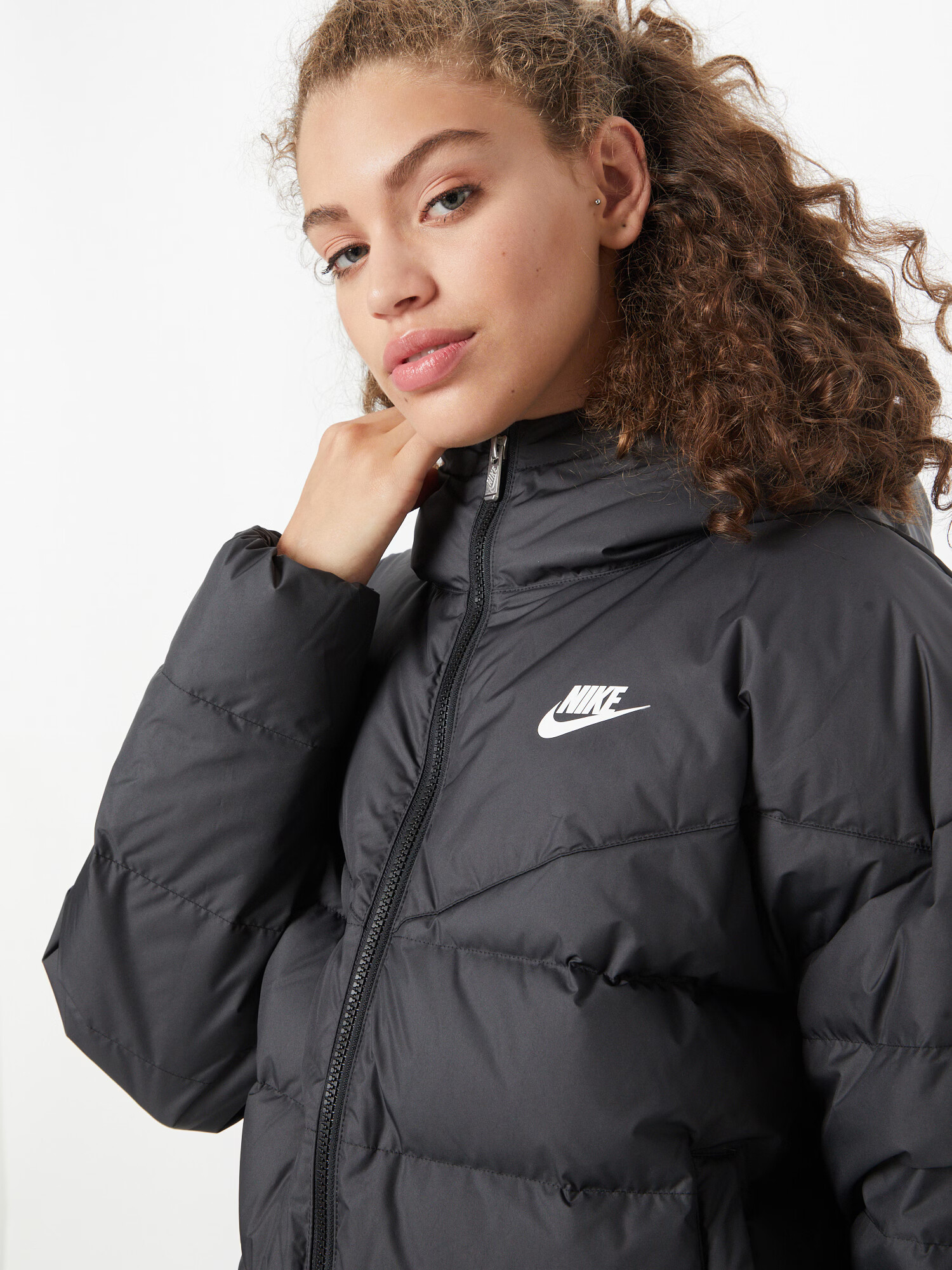 Nike Sportswear Zimska jakna črna / bela - Pepit.si