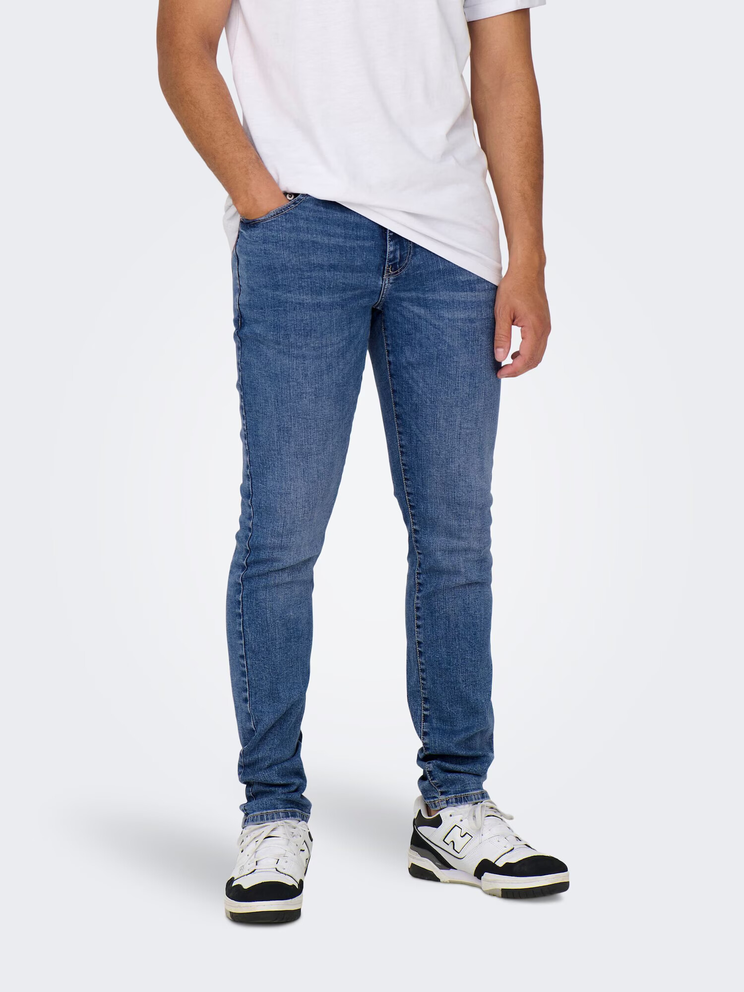 Only & Sons Kavbojke 'LOOM' moder denim - Pepit.si