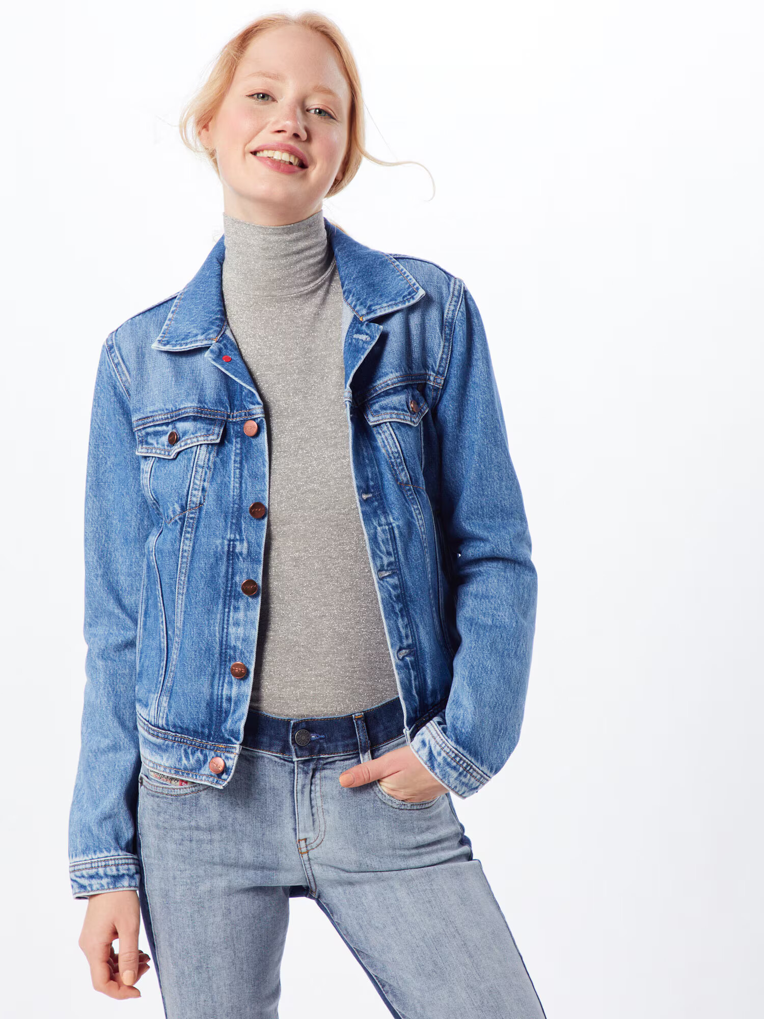 Pepe Jeans Prehodna jakna 'Core' moder denim - Pepit.si