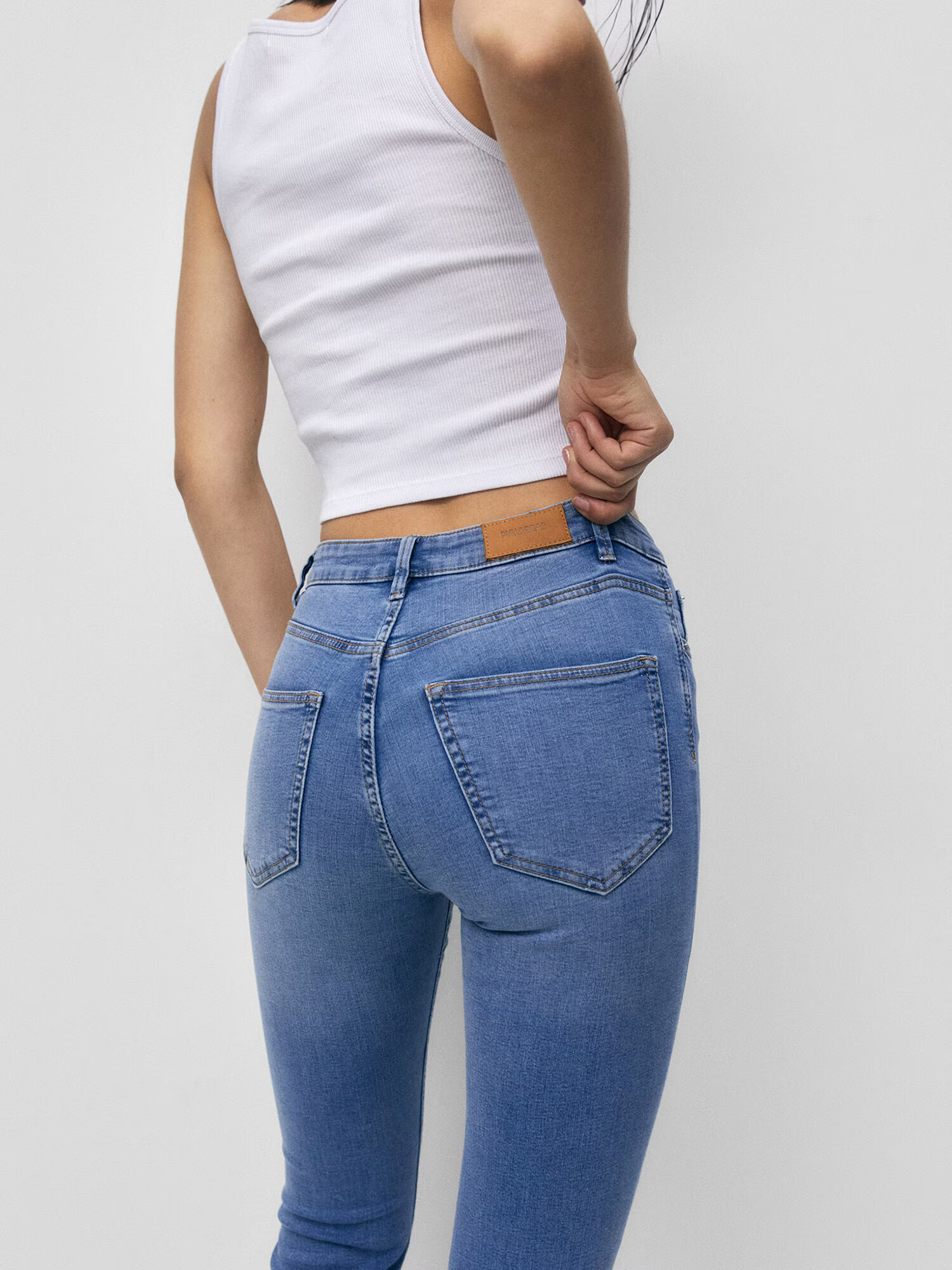 Pull&Bear Kavbojke moder denim - Pepit.si