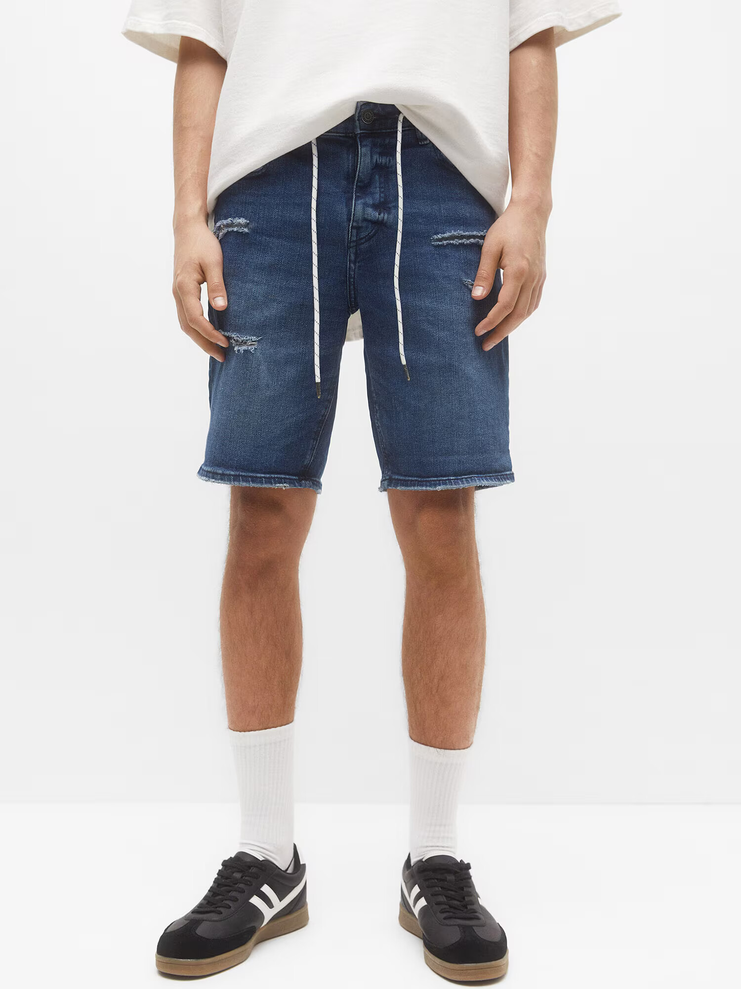 Pull&Bear Kavbojke moder denim - Pepit.si