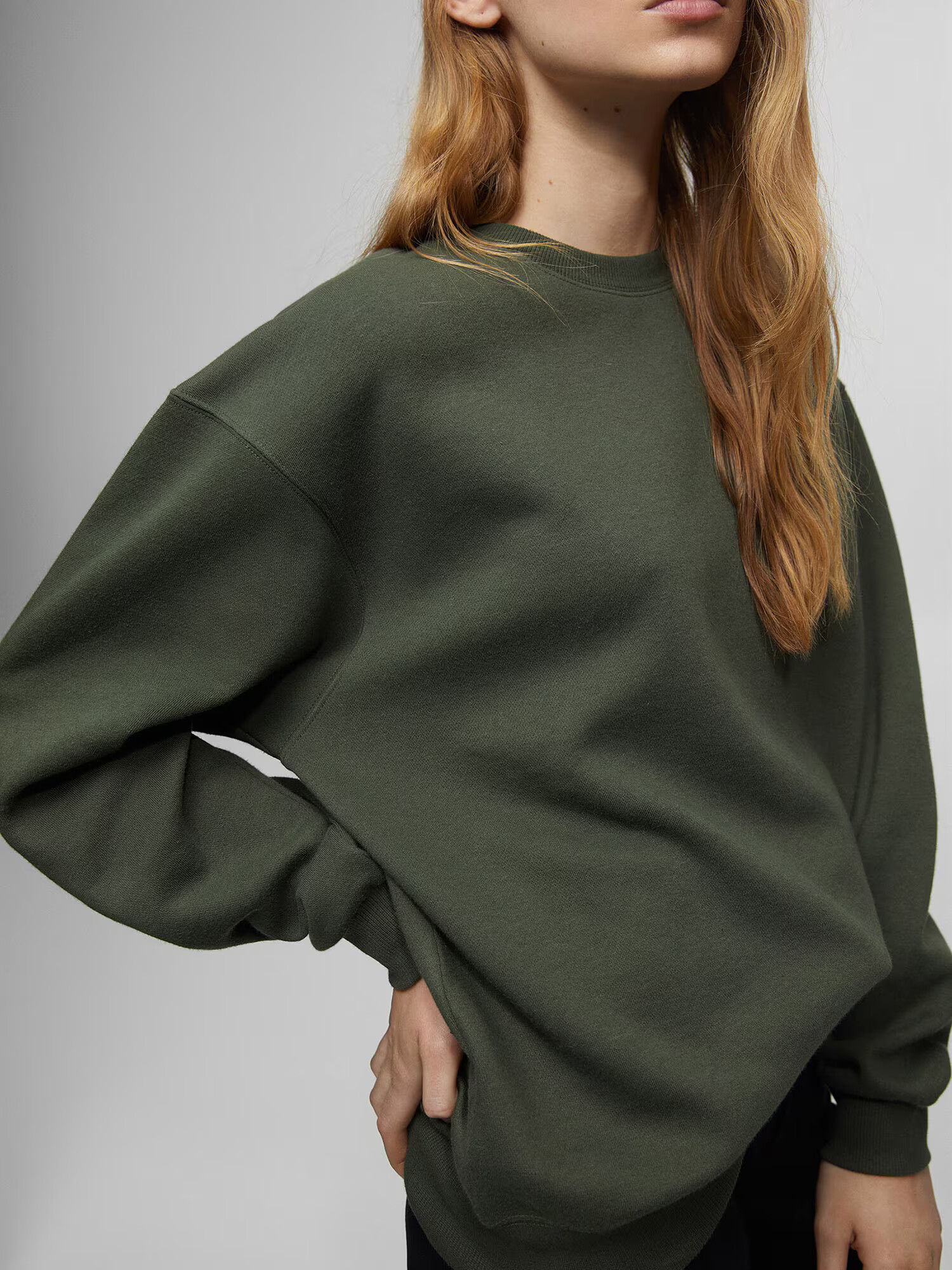 Pull&Bear Majica temno zelena - Pepit.si