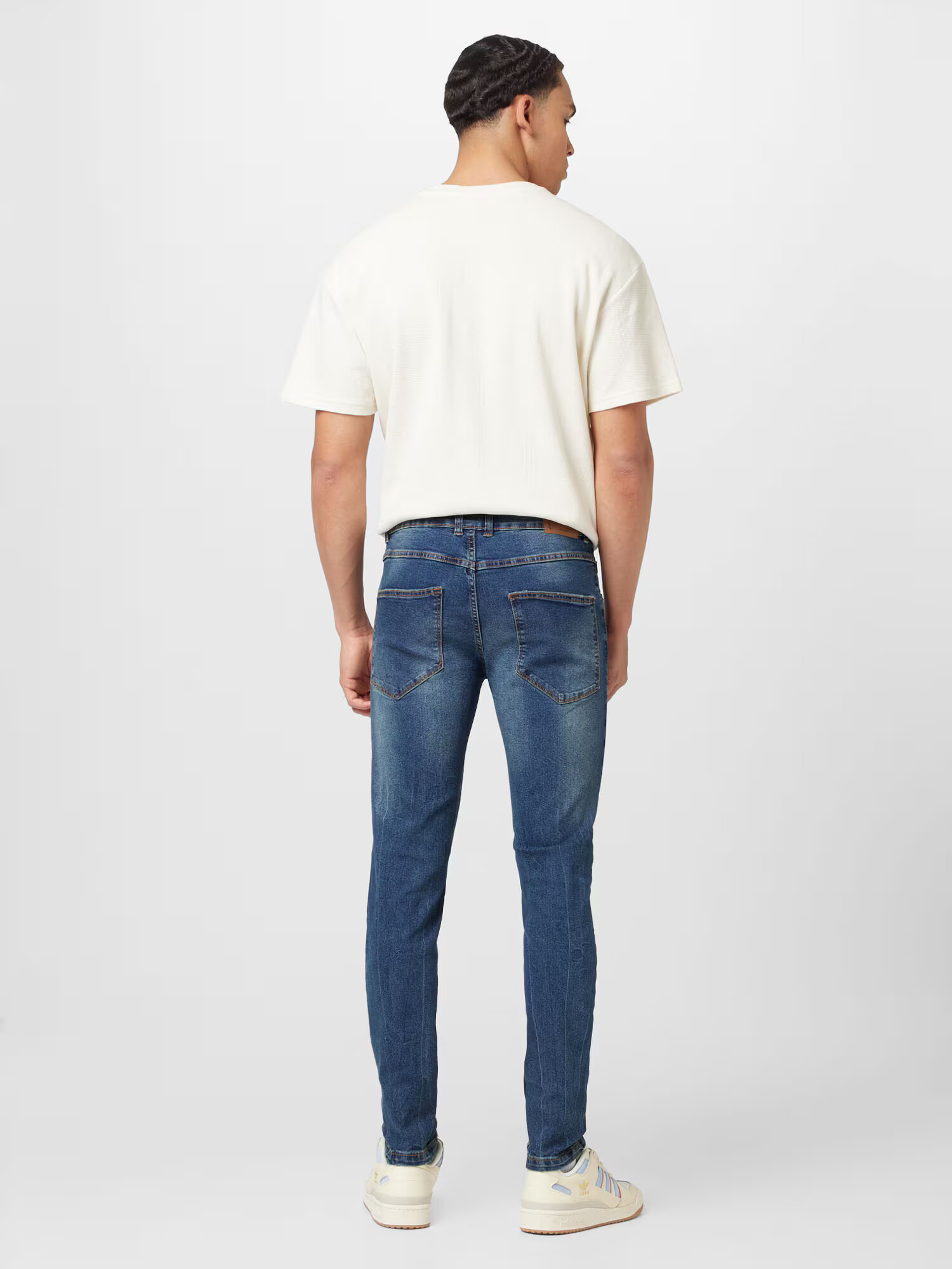 Redefined Rebel Kavbojke 'Stockholm' moder denim - Pepit.si