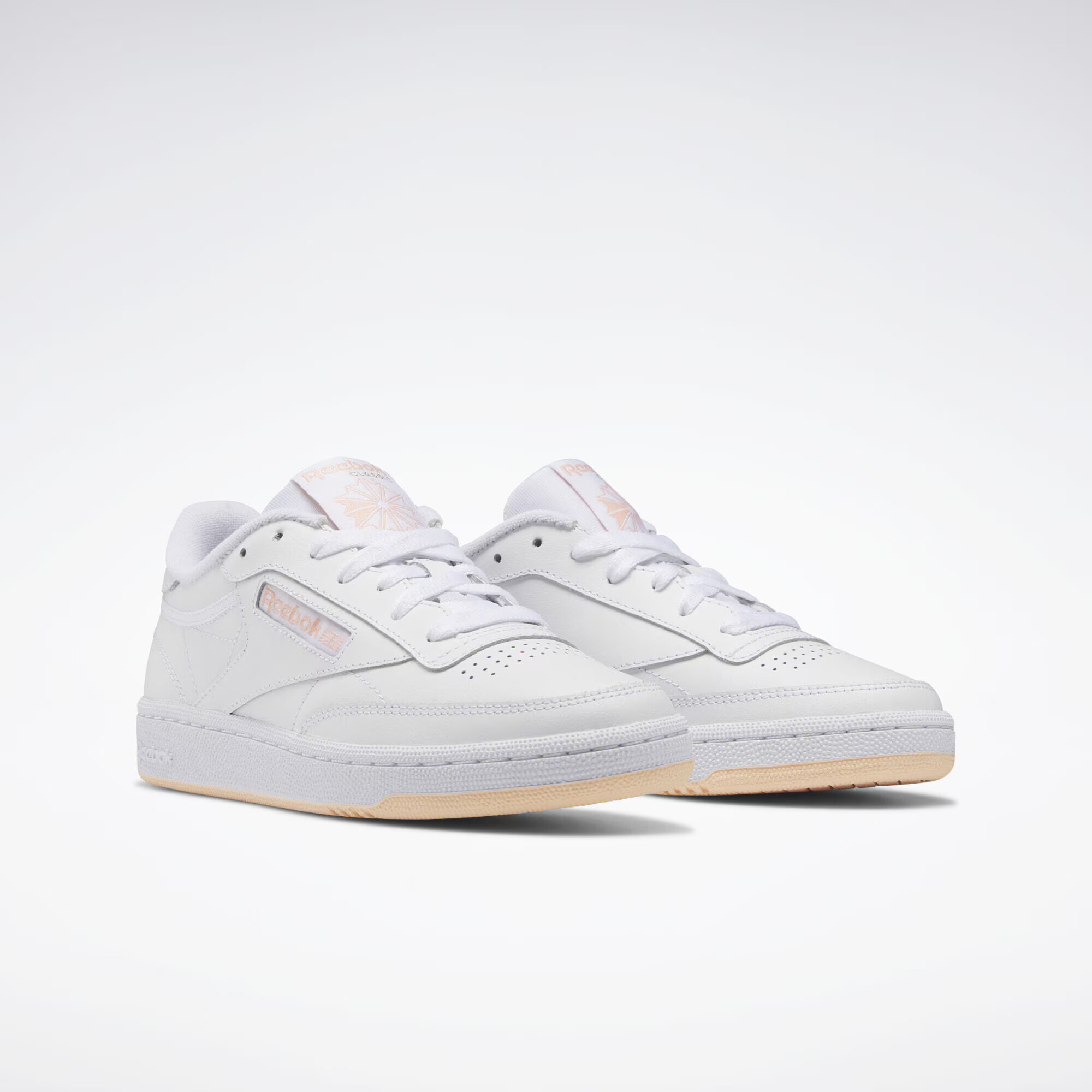 Reebok Classics Nizke superge ' Club C 85' pastelno oranžna / bela - Pepit.si