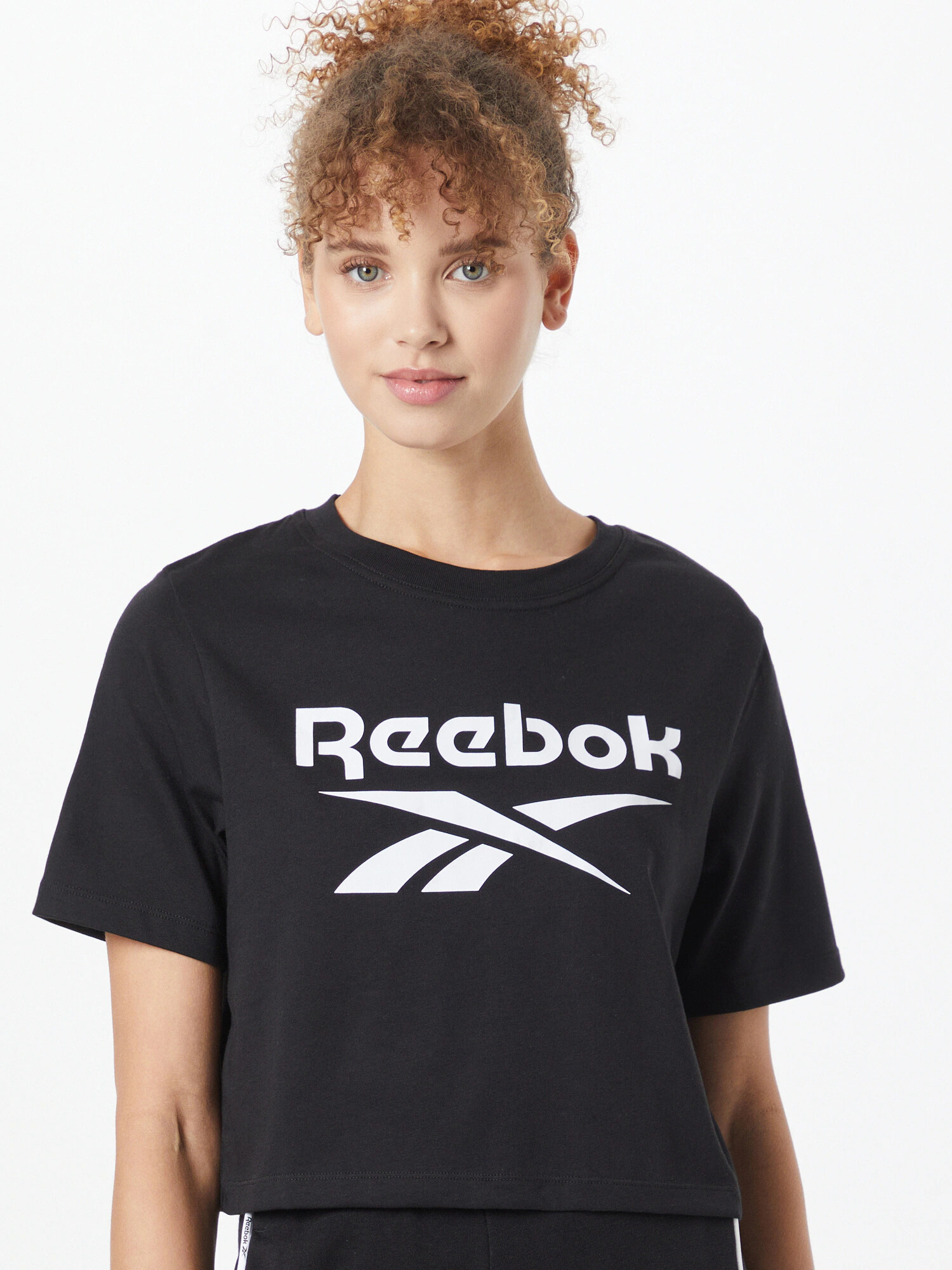 Reebok Sport Majica pastelno modra / črna - Pepit.si