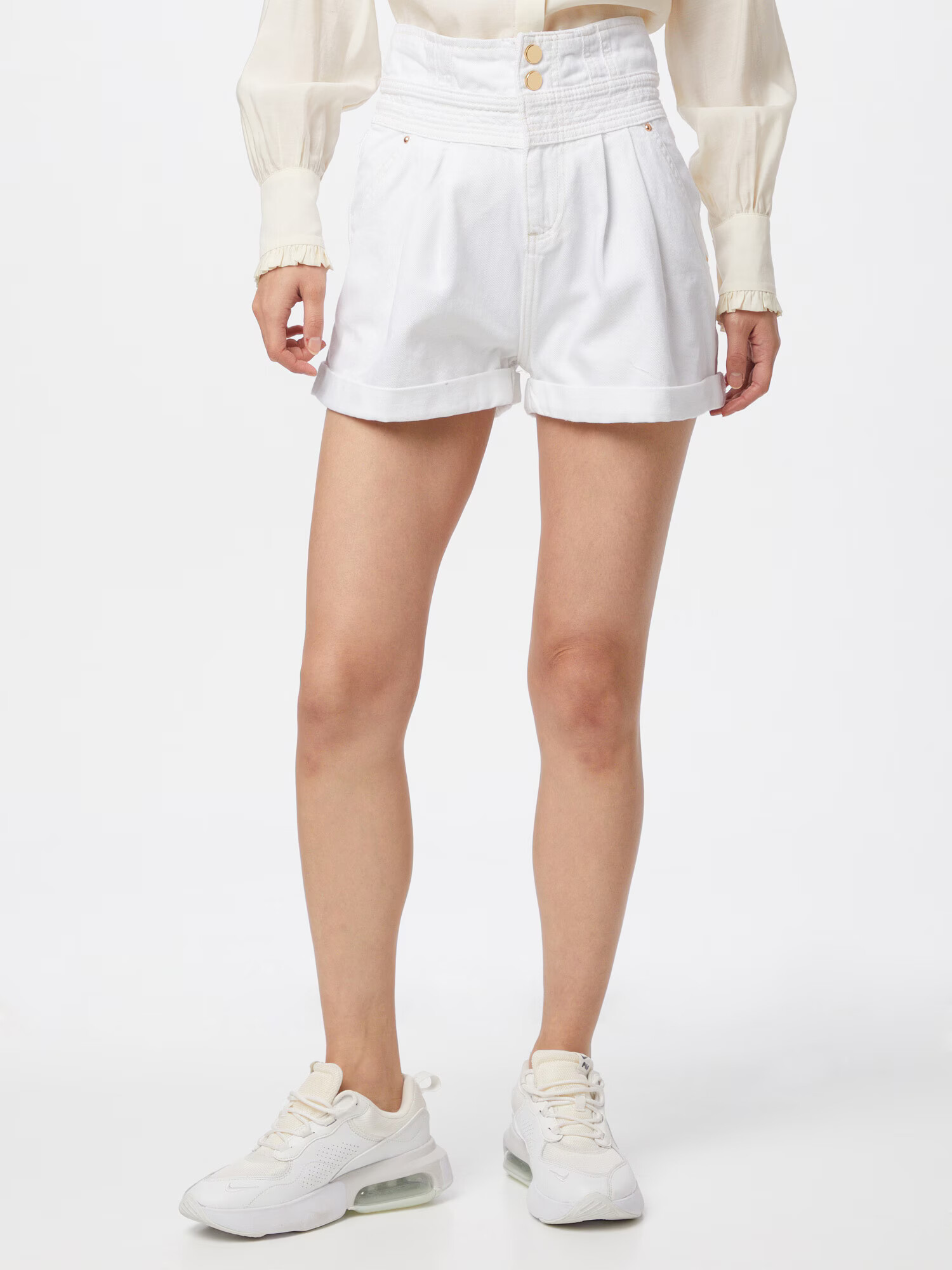 River Island Elegantne kavbojke 'STRAWBS SHORT' bela - Pepit.si