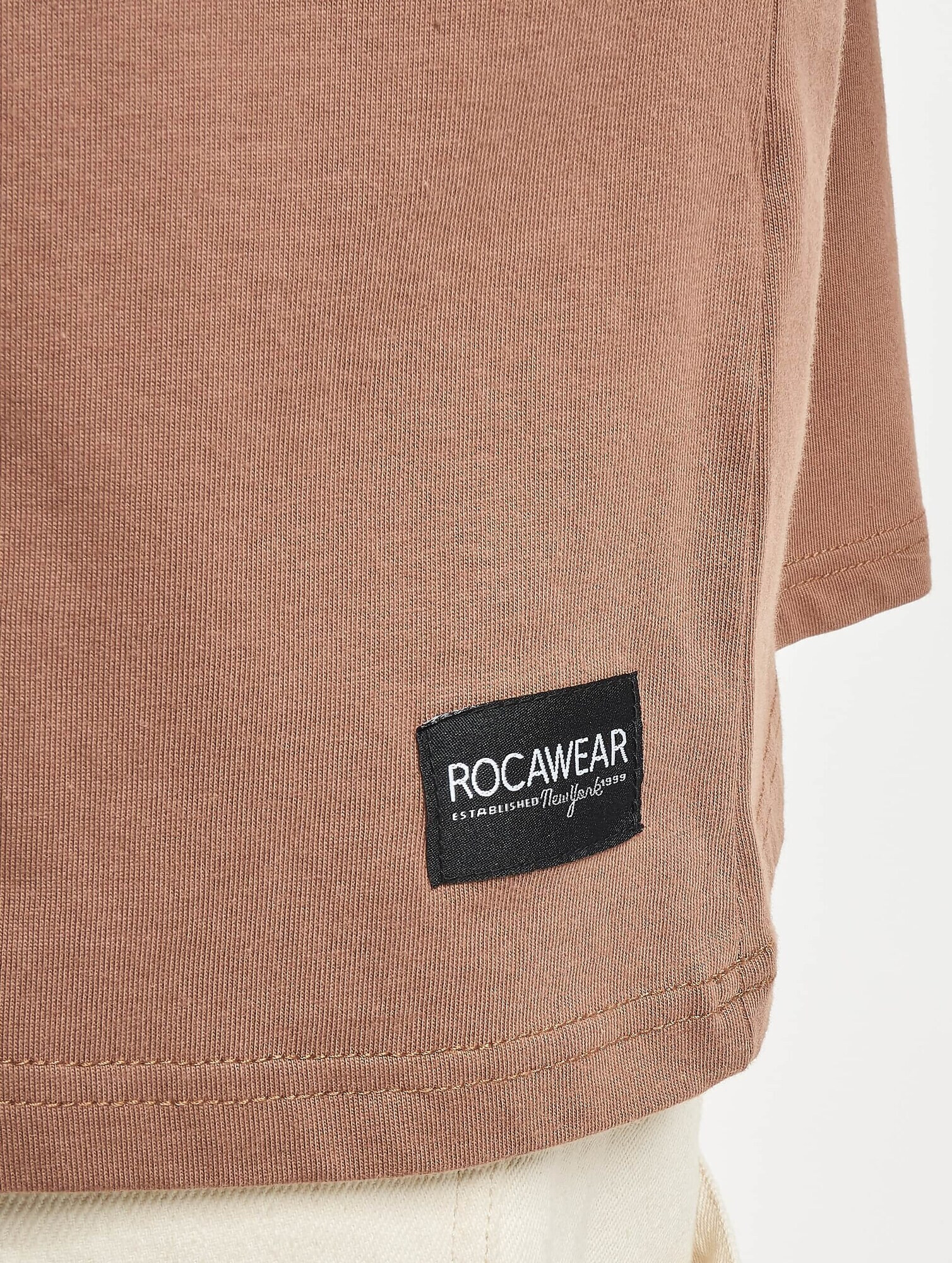 ROCAWEAR Majica 'Woodhaven' pueblo / črna / bela - Pepit.si