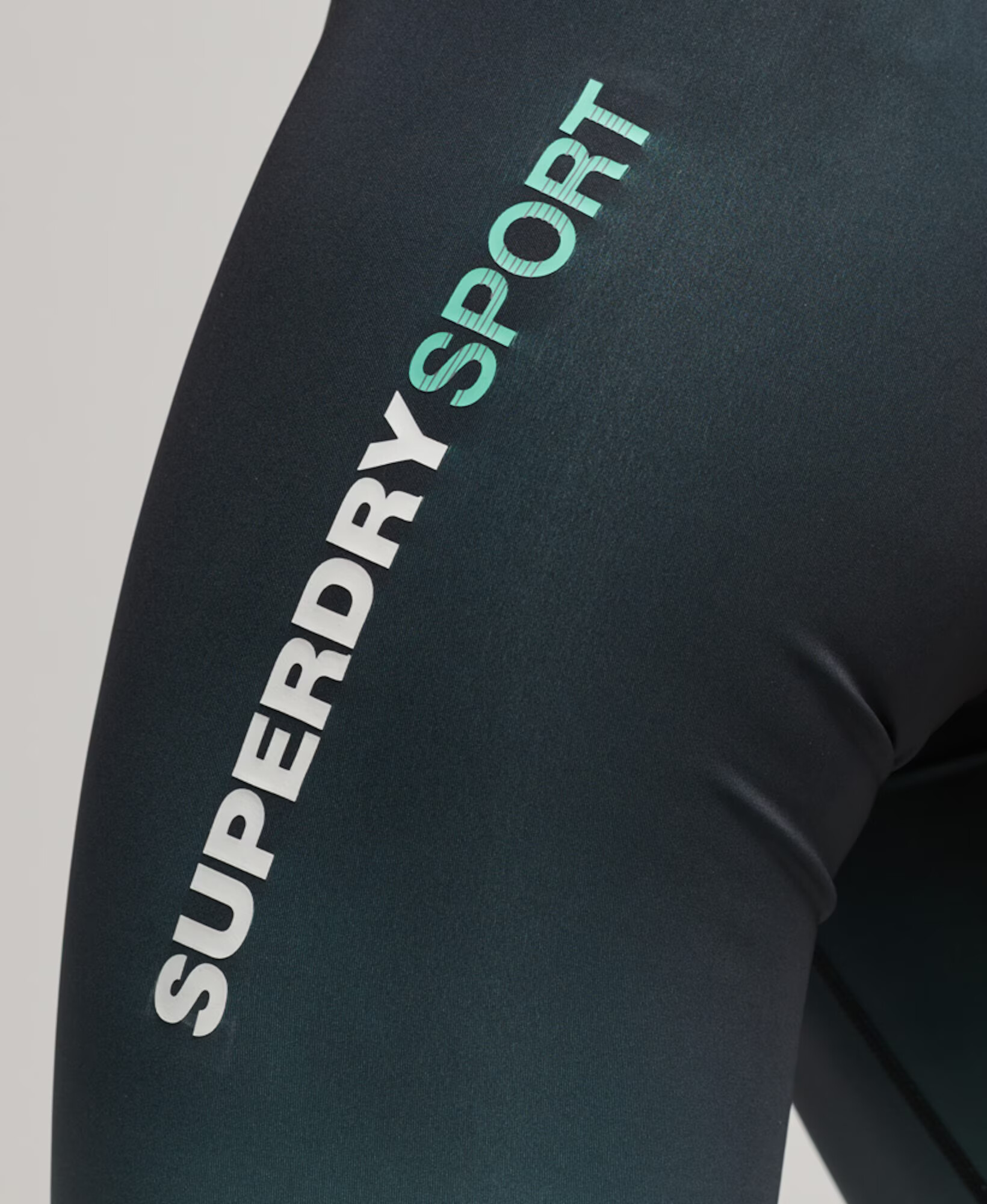 Superdry Športne hlače 'Training Essential' modra / bela - Pepit.si